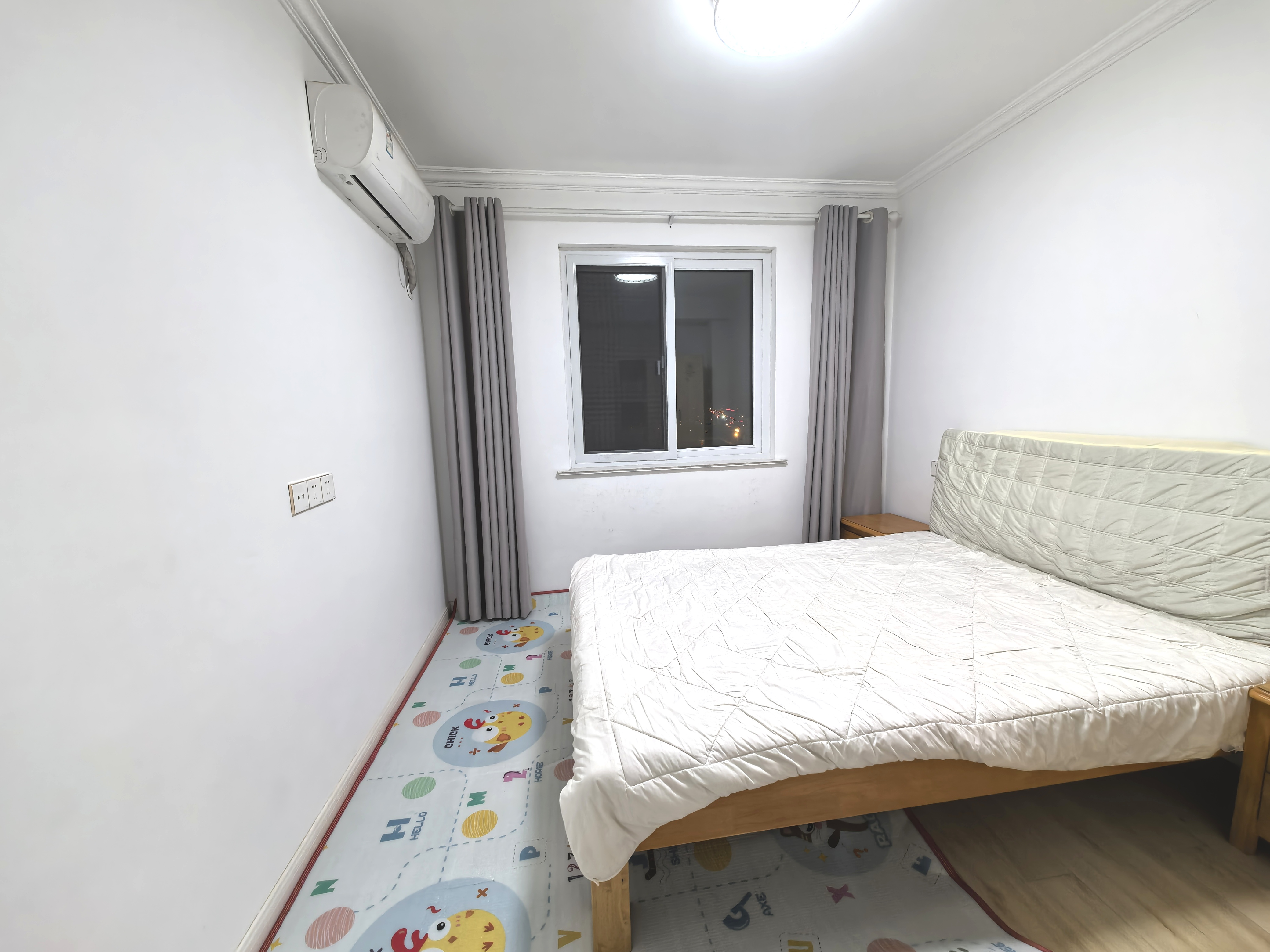 新城香溢紫郡 3室2厅1卫 143m&sup2;
