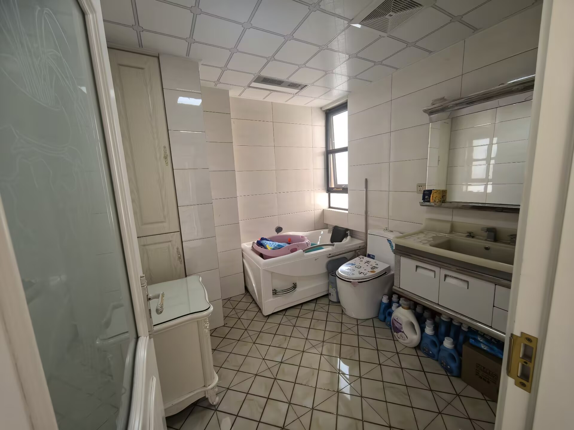 华强城一期 4室2厅2卫 199m²