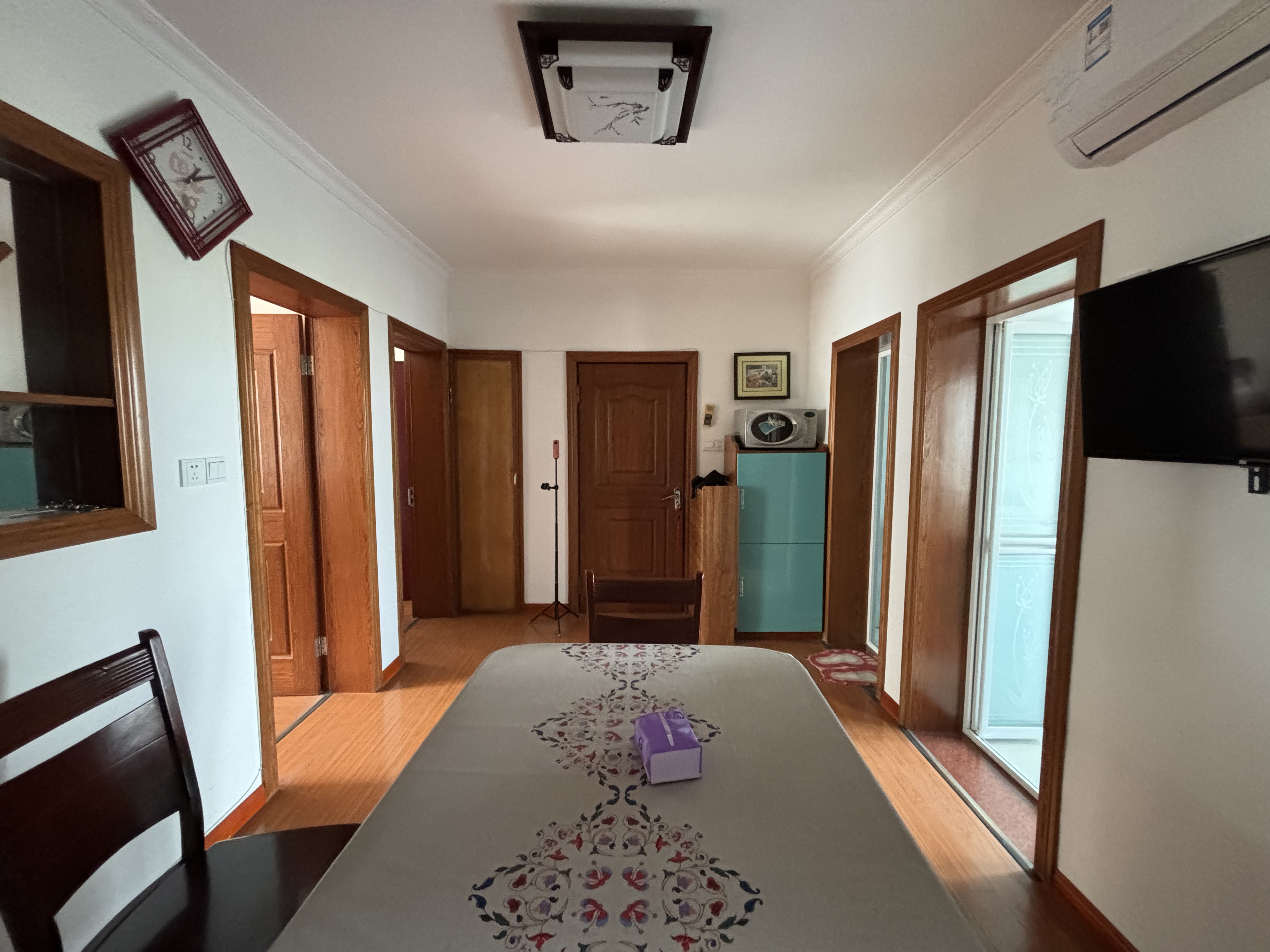 虹桥东村 2室1厅1卫 71.78m²