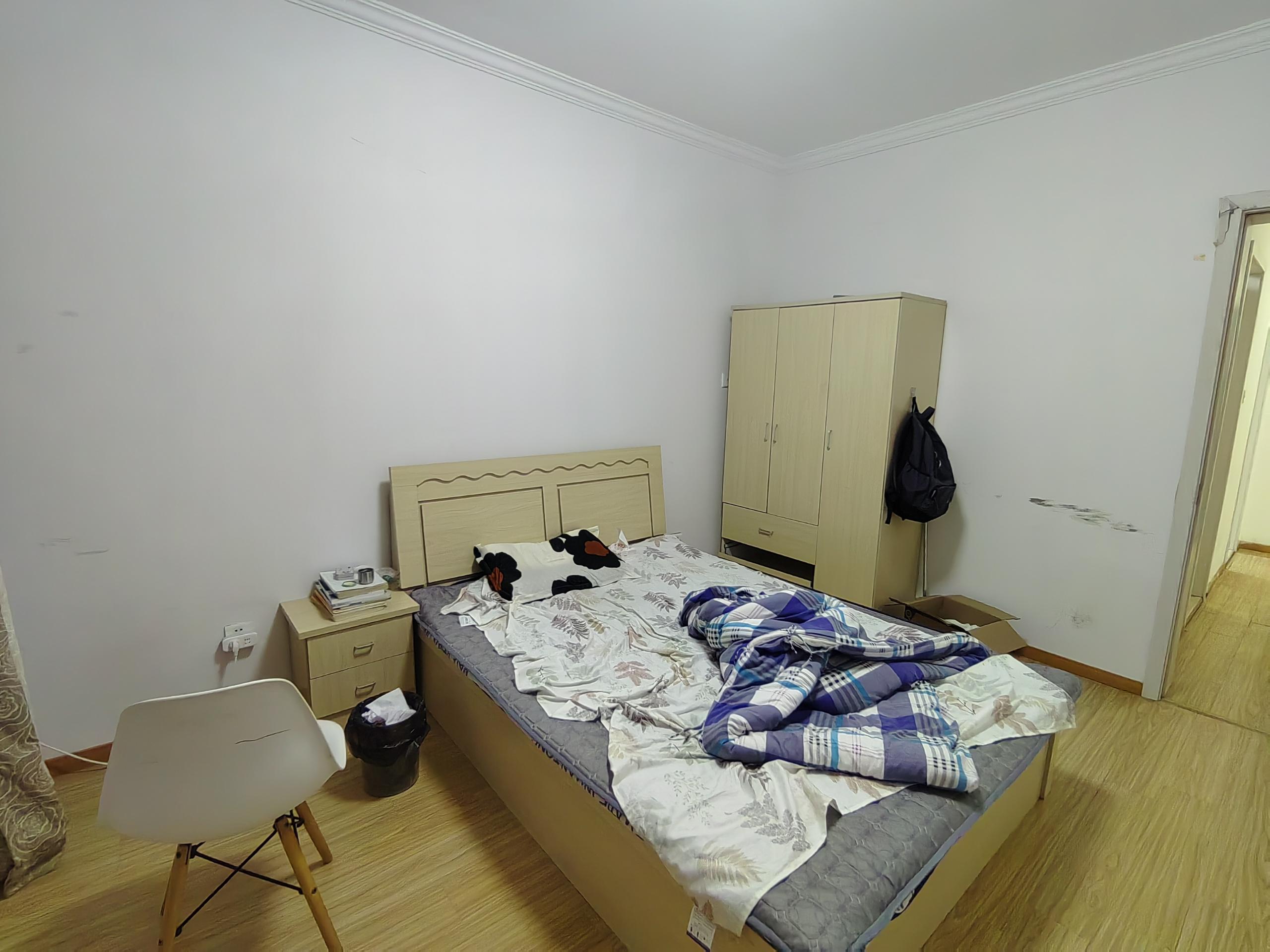 富都豪园 2室2厅1卫 89m&sup2;