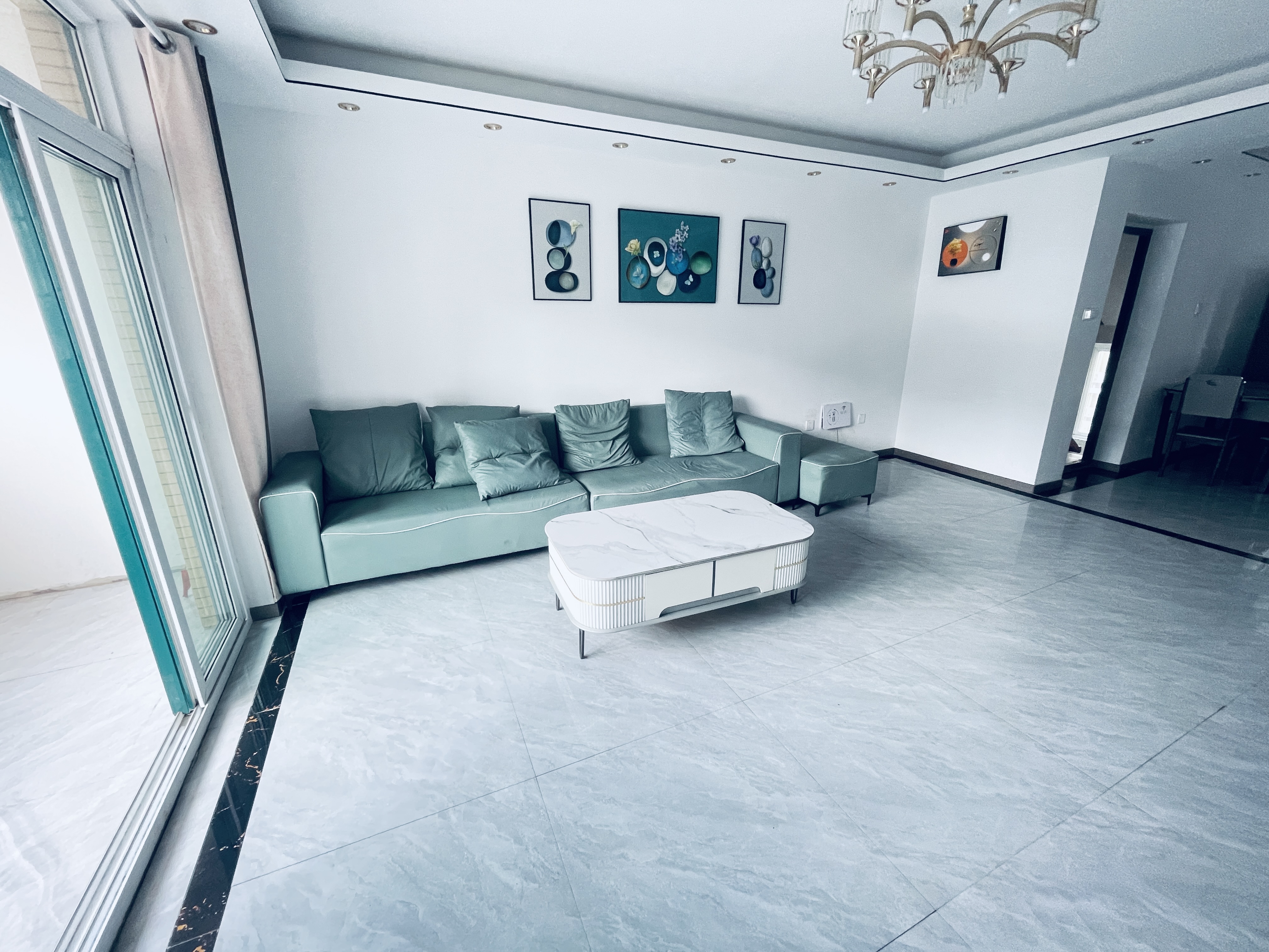 源兴花苑南区 3室2厅2卫 128m&sup2;