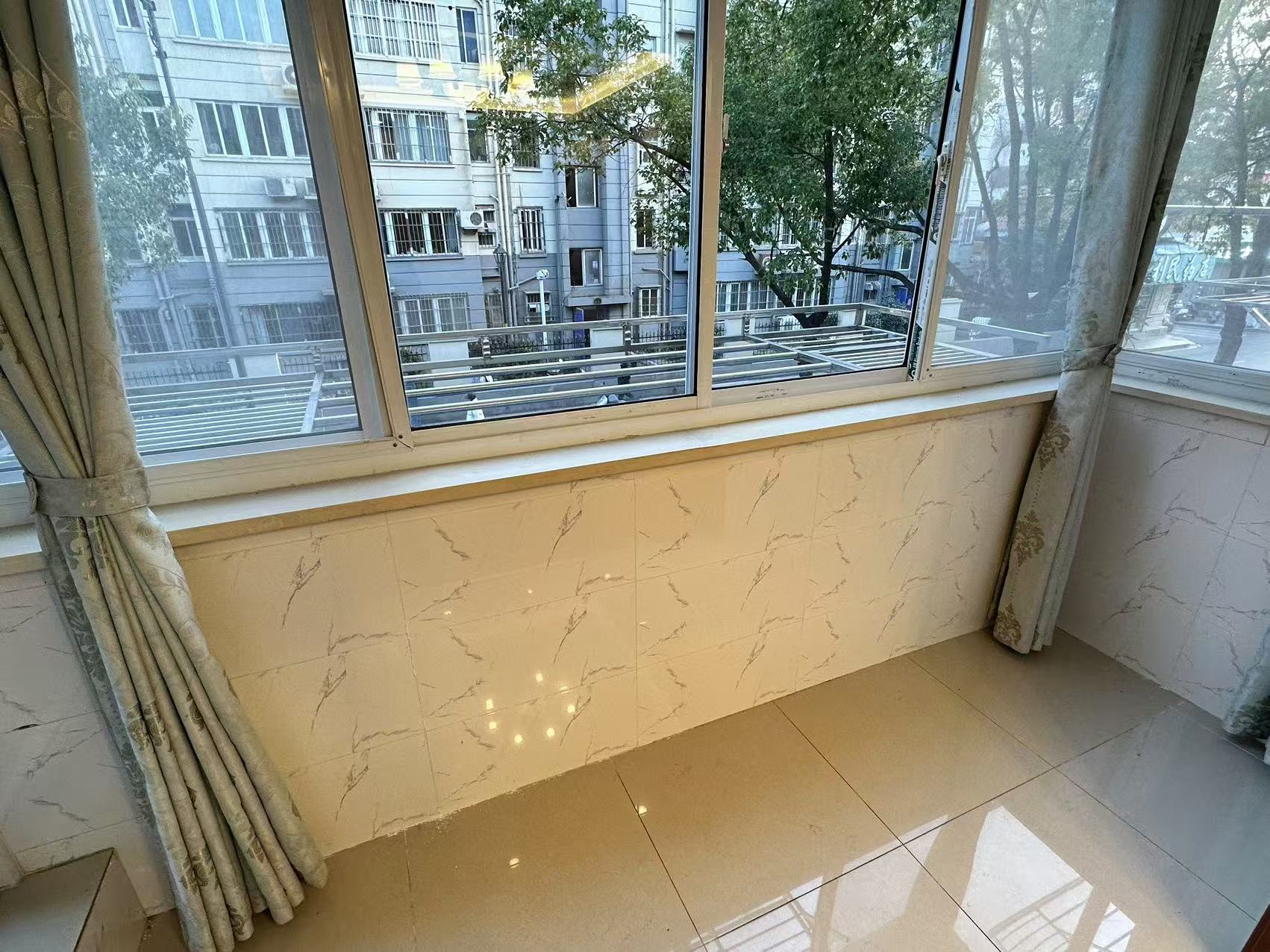 白家园 2室1厅1卫 62m&sup2;