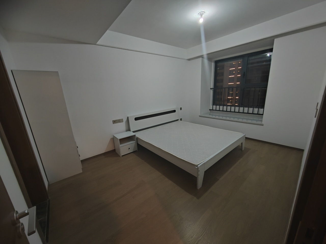 卓越府 3室2厅2卫 118m&sup2;