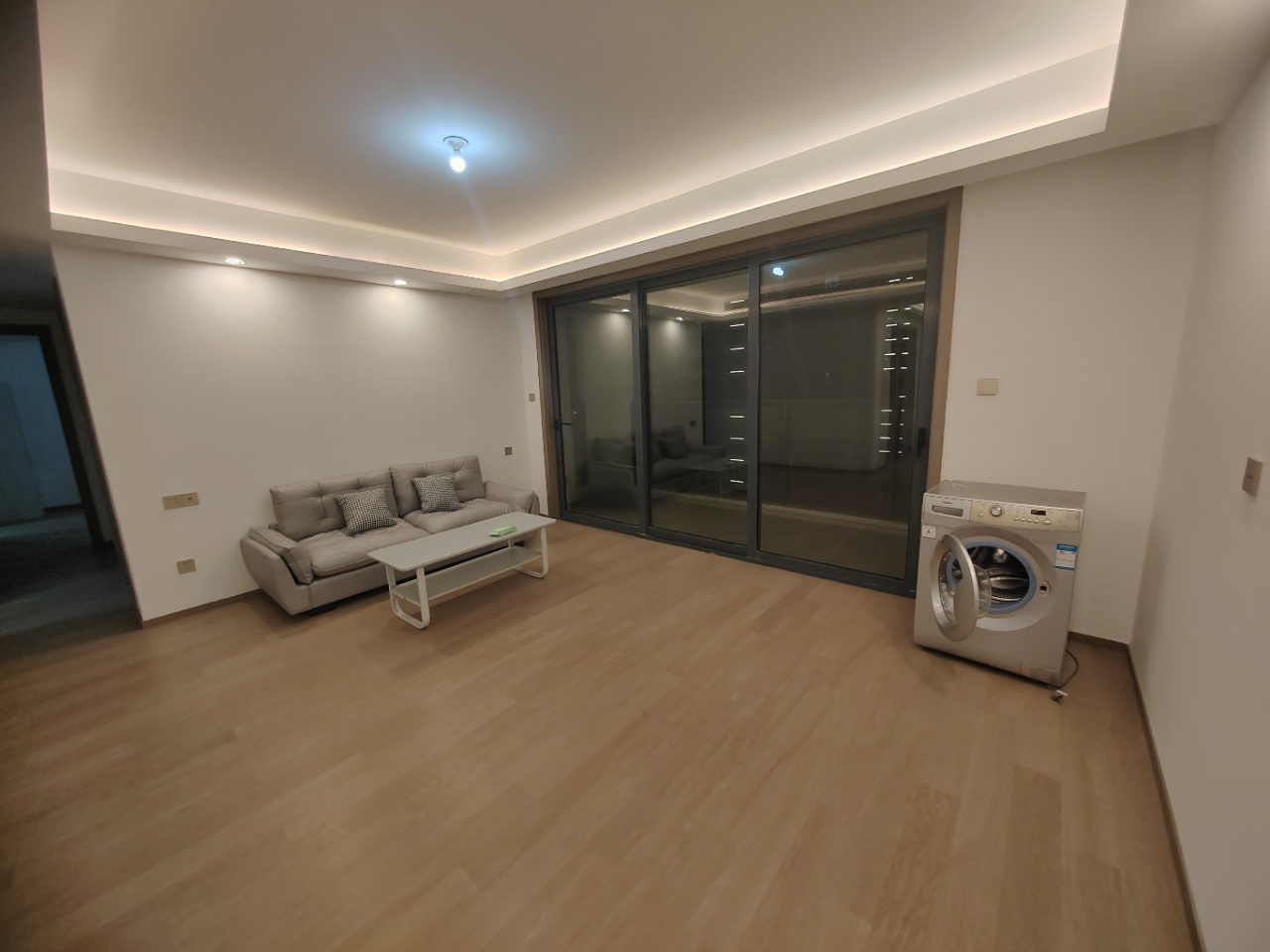 卓越府 3室2厅2卫 118m&sup2;