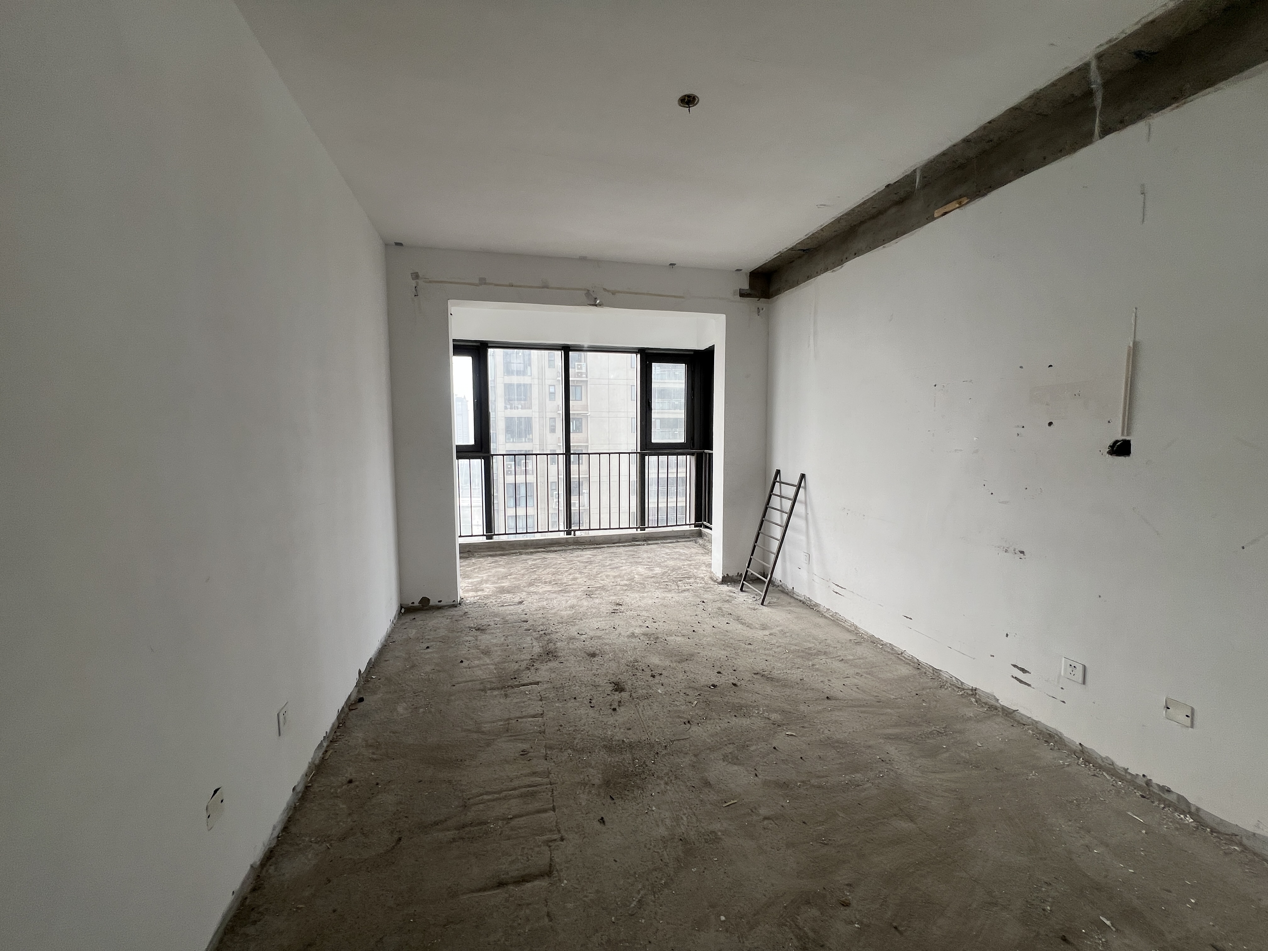 南山湖一号 4室2厅2卫 138.90m²