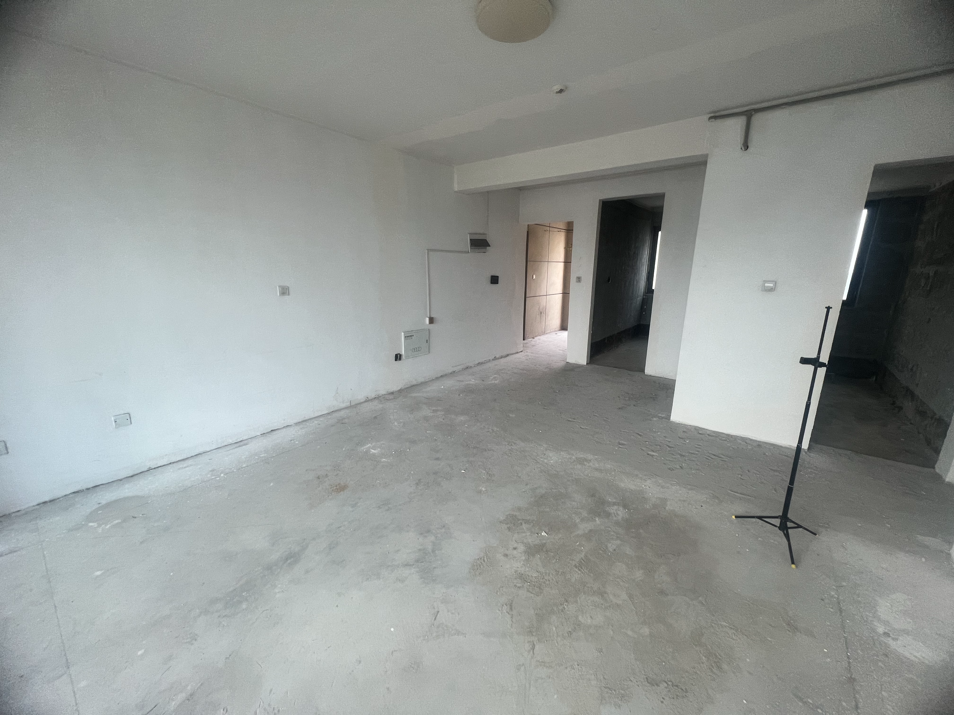 皇家花园北区 4室2厅2卫 141.17m&sup2;