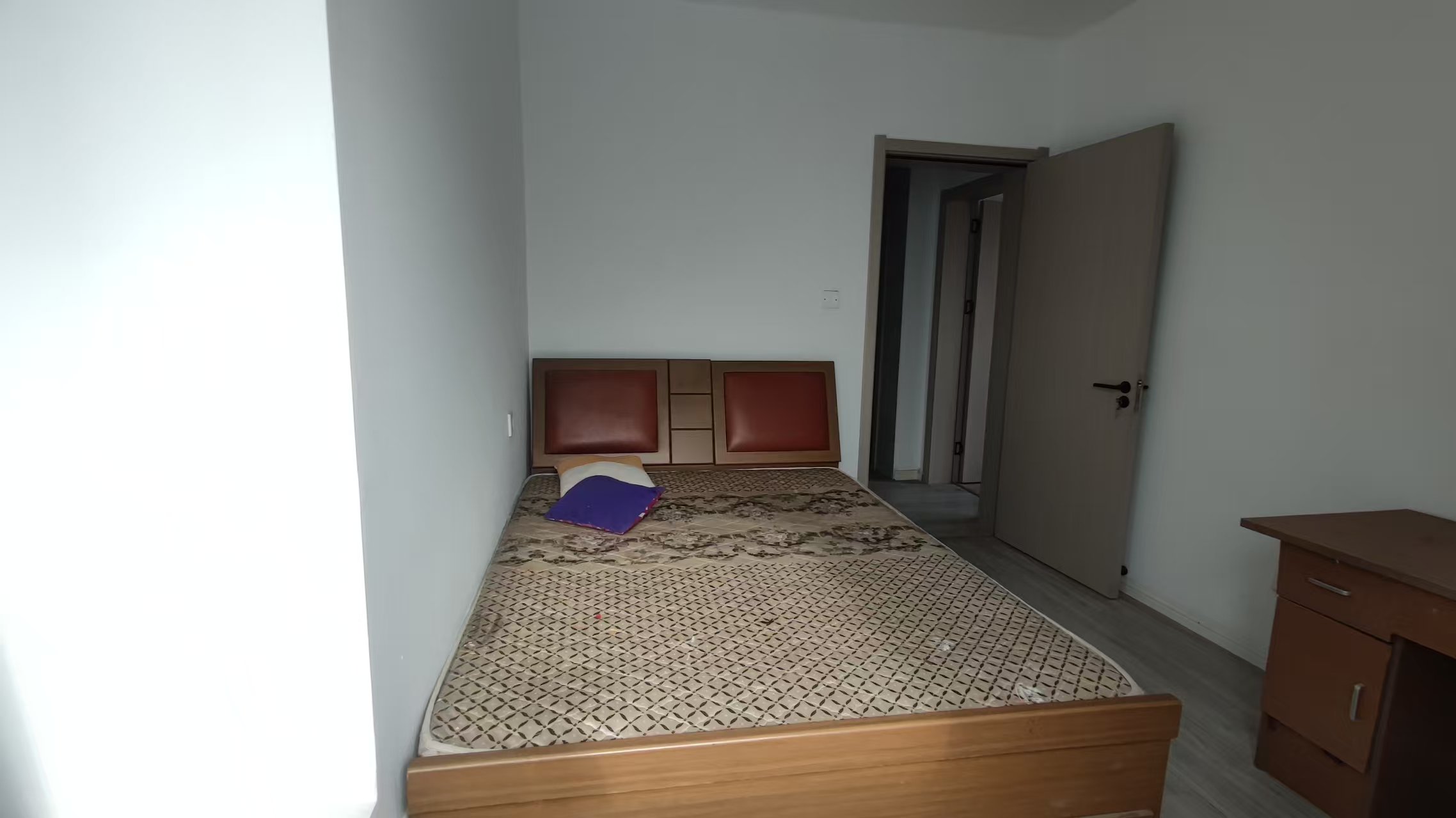 保利香槟国际 3室2厅2卫 130.00m²