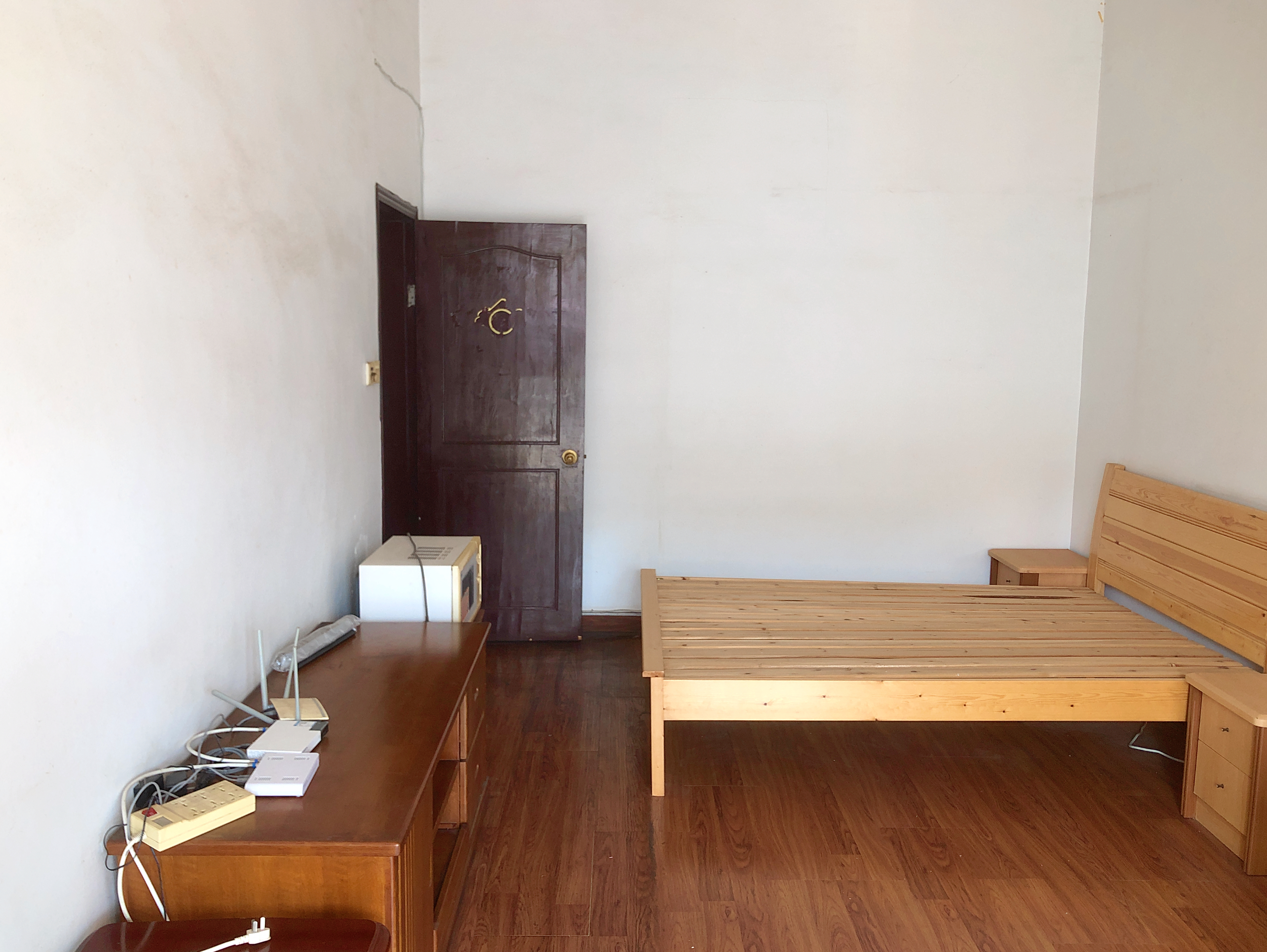解放新村 2室1厅1卫 61m&sup2;