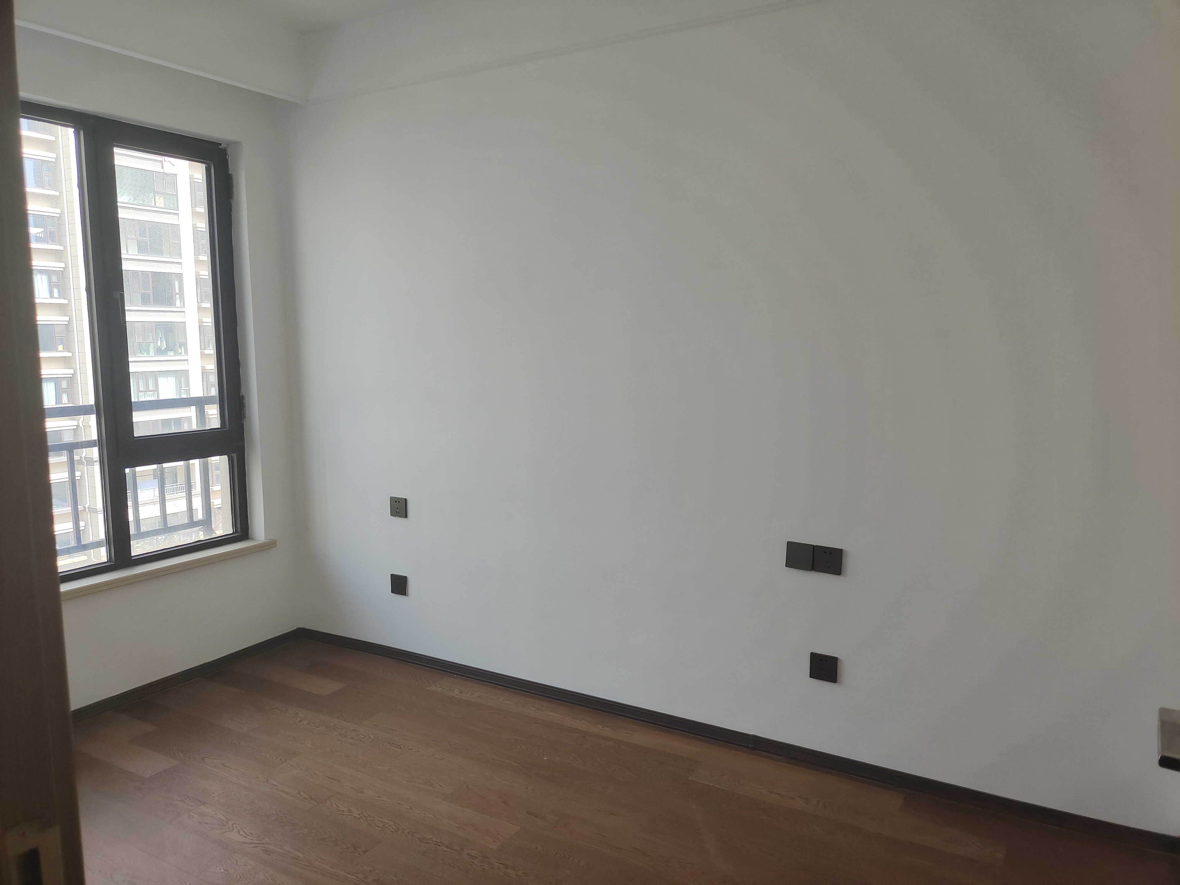 春风南岸东园 4室2厅2卫 122.16m&sup2;