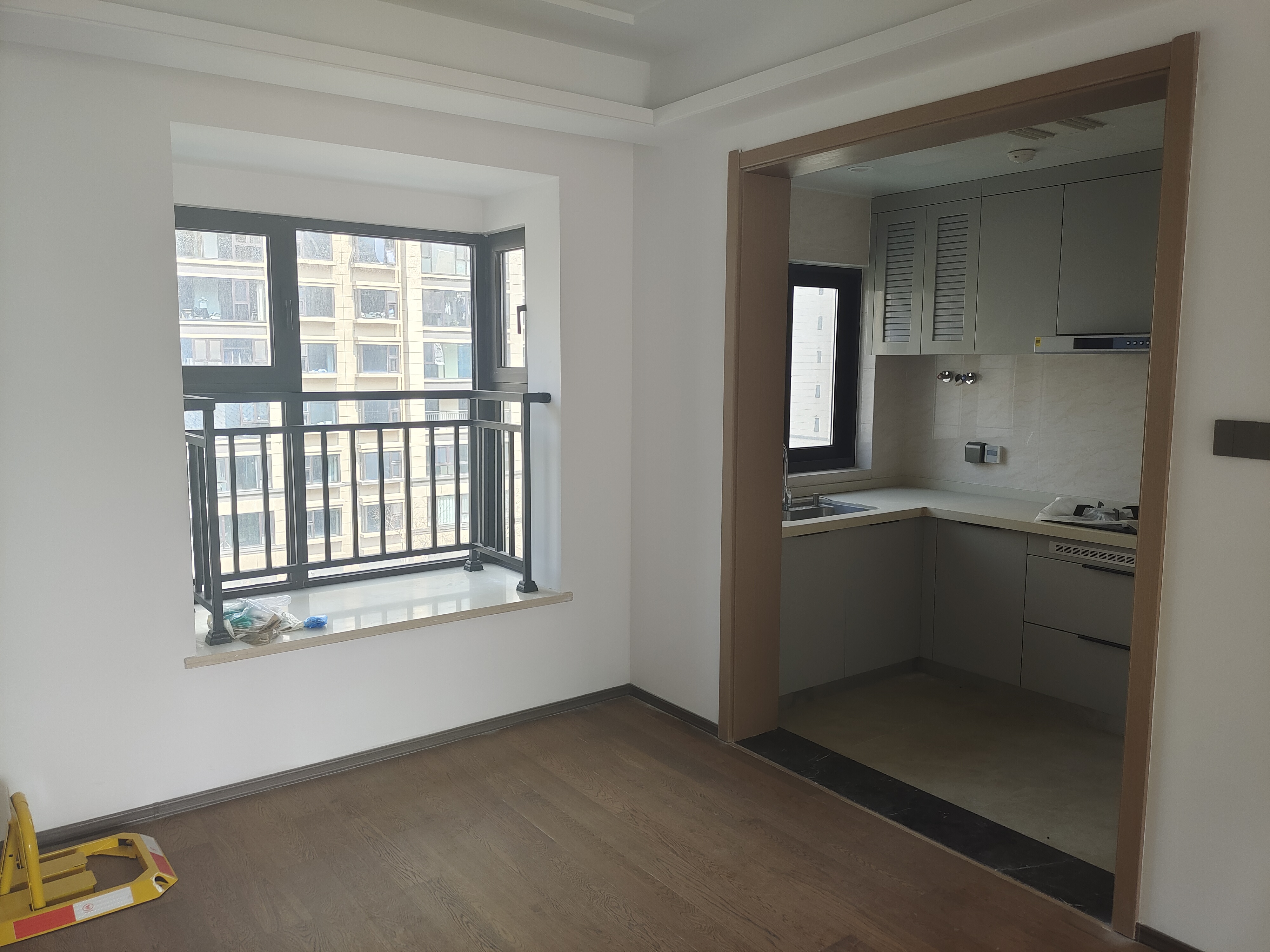春风南岸东园 4室2厅2卫 122.16m&sup2;