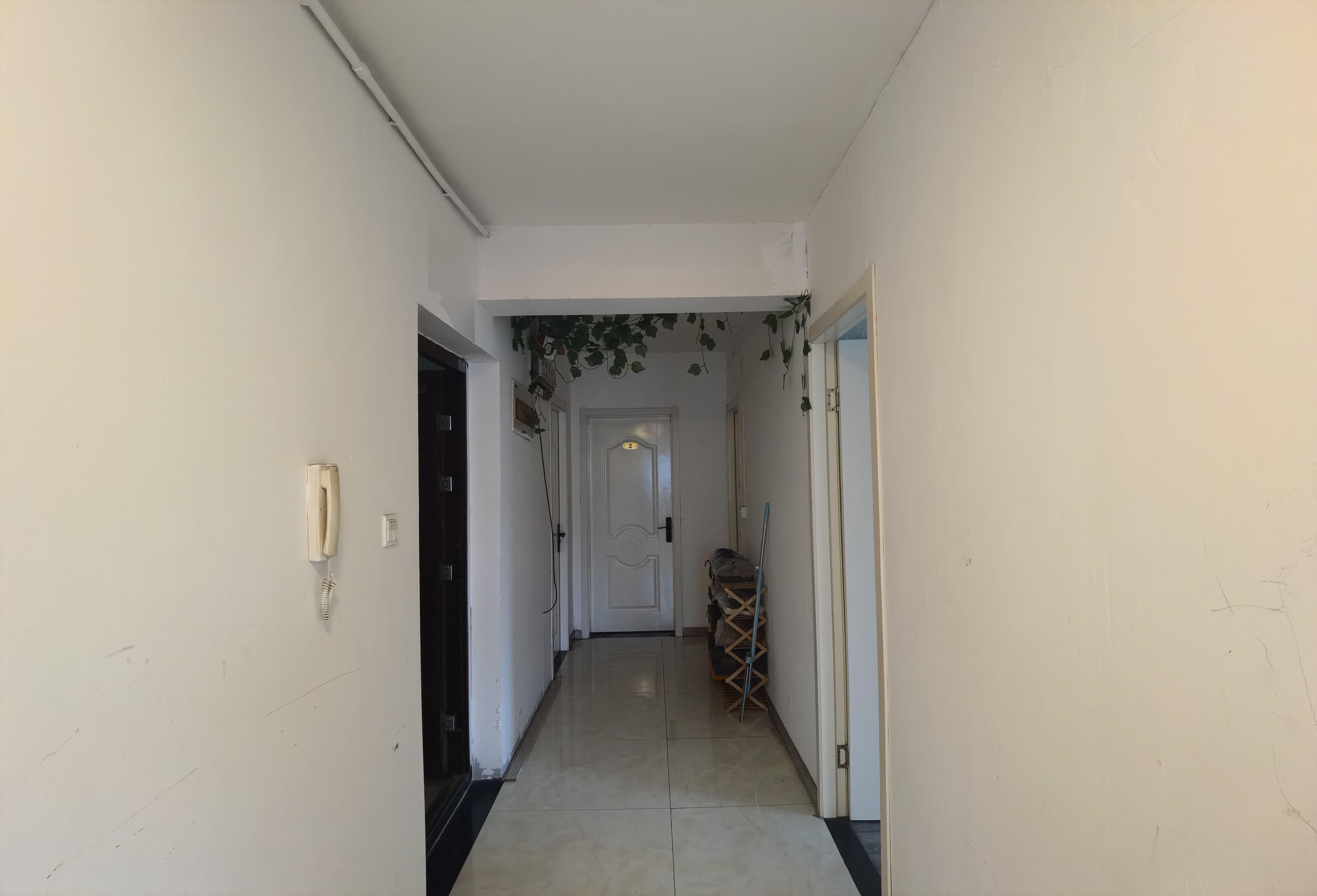 临江家园 3室2厅2卫 139m&sup2;