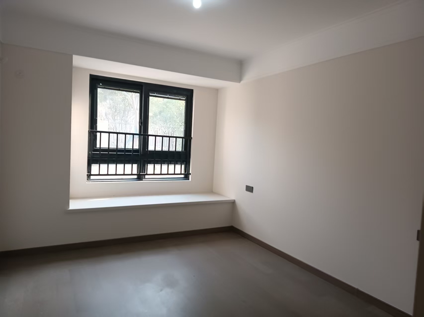 万科未来之光 3室2厅1卫 100m&sup2;