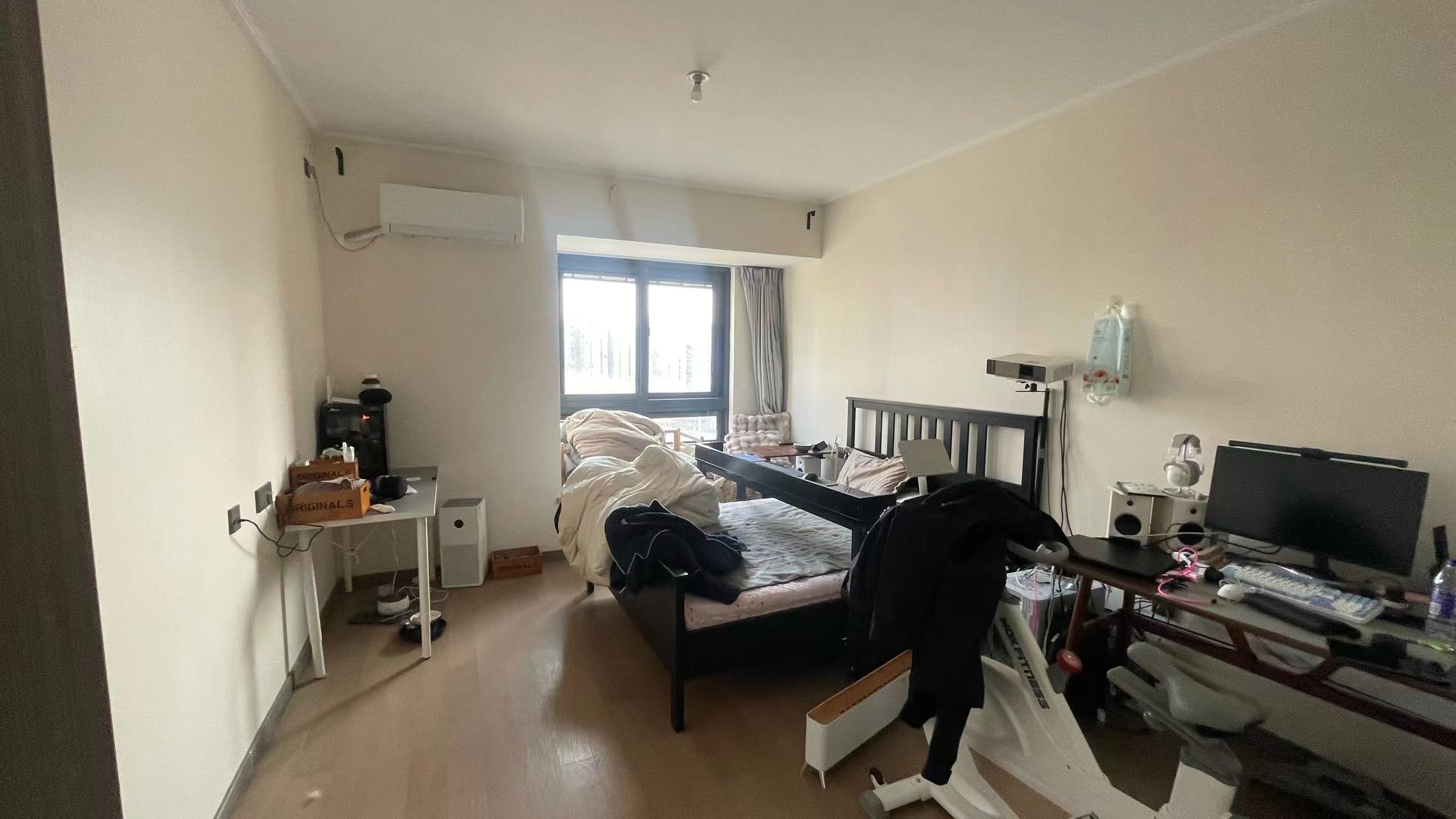 万科翡翠东第 3室2厅2卫 129.5m²