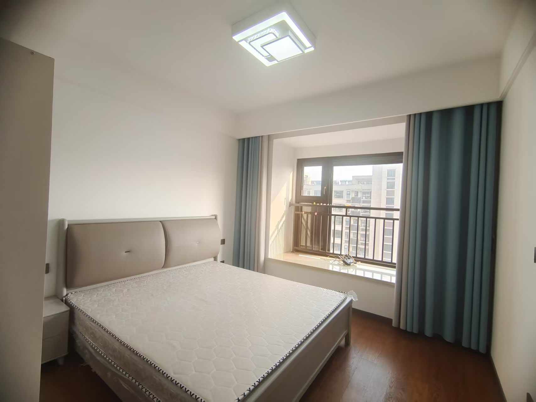 春风南岸东园 4室2厅2卫 141.56m&sup2;