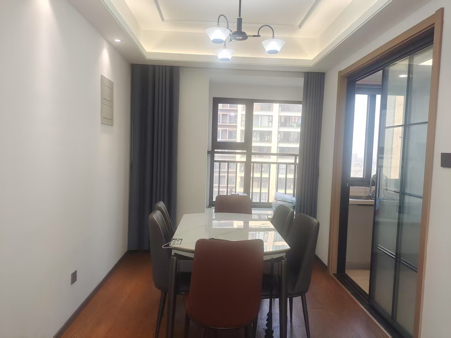 春风南岸东园 4室2厅2卫 141.56m&sup2;