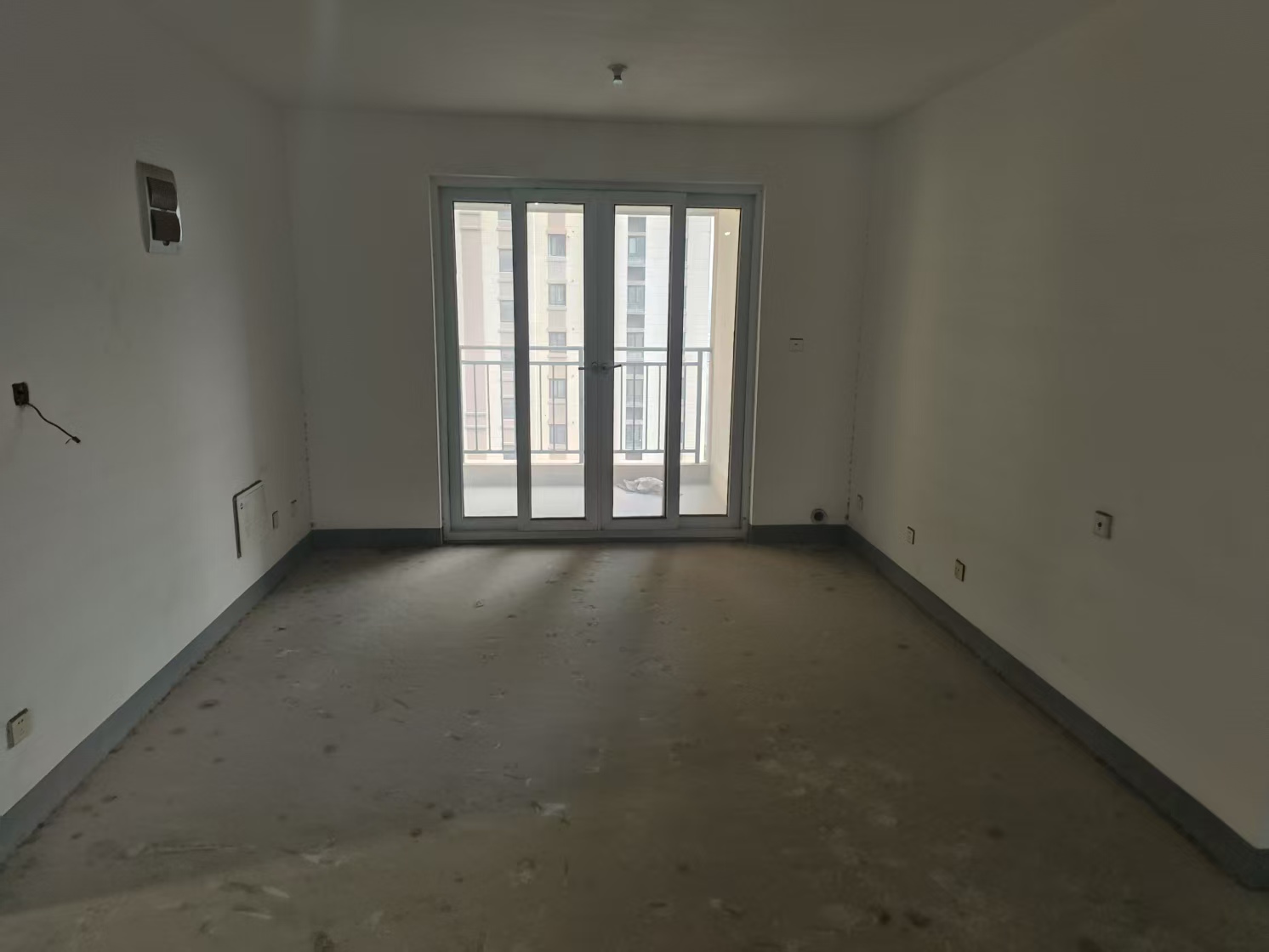 新城香溢紫郡 4室2厅2卫 120m²
