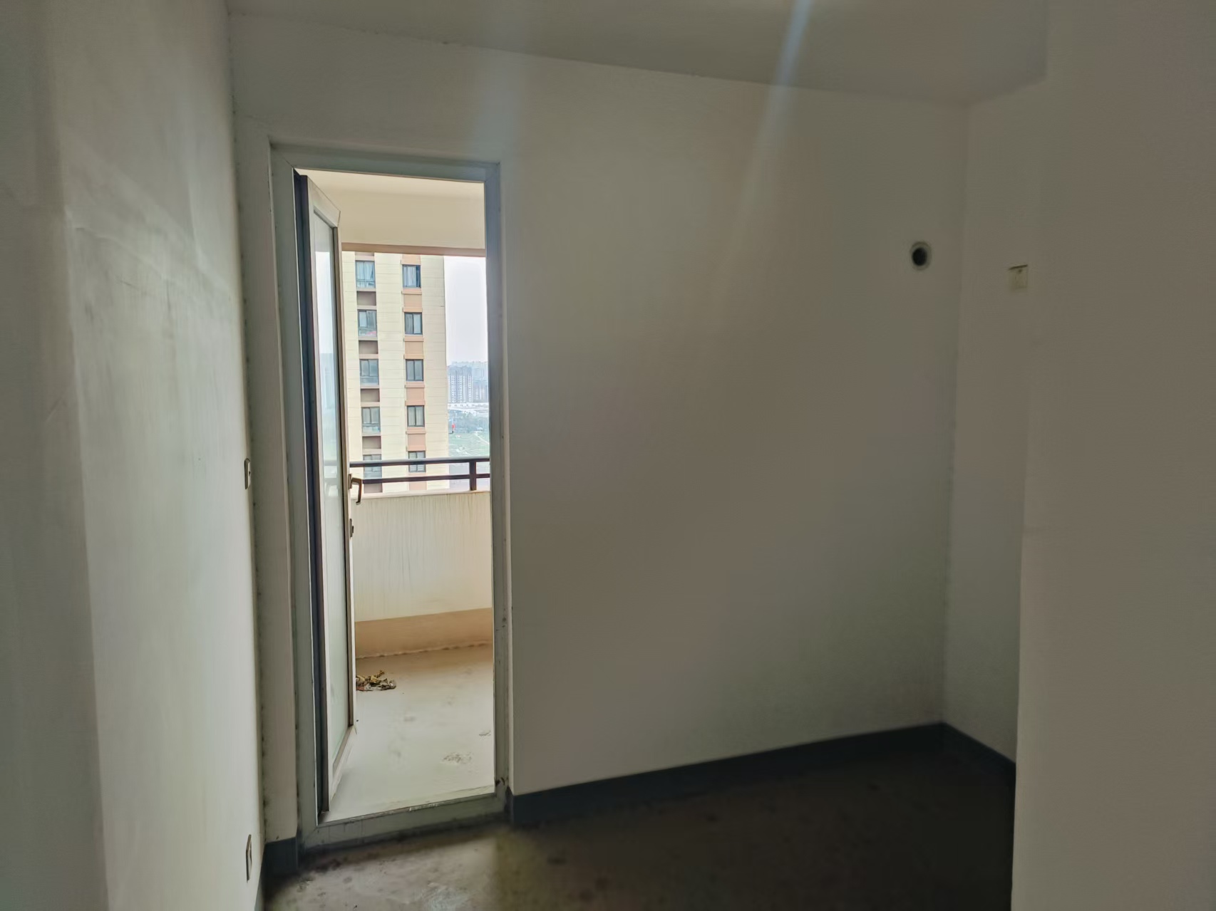 新城香溢紫郡 4室2厅2卫 120m²