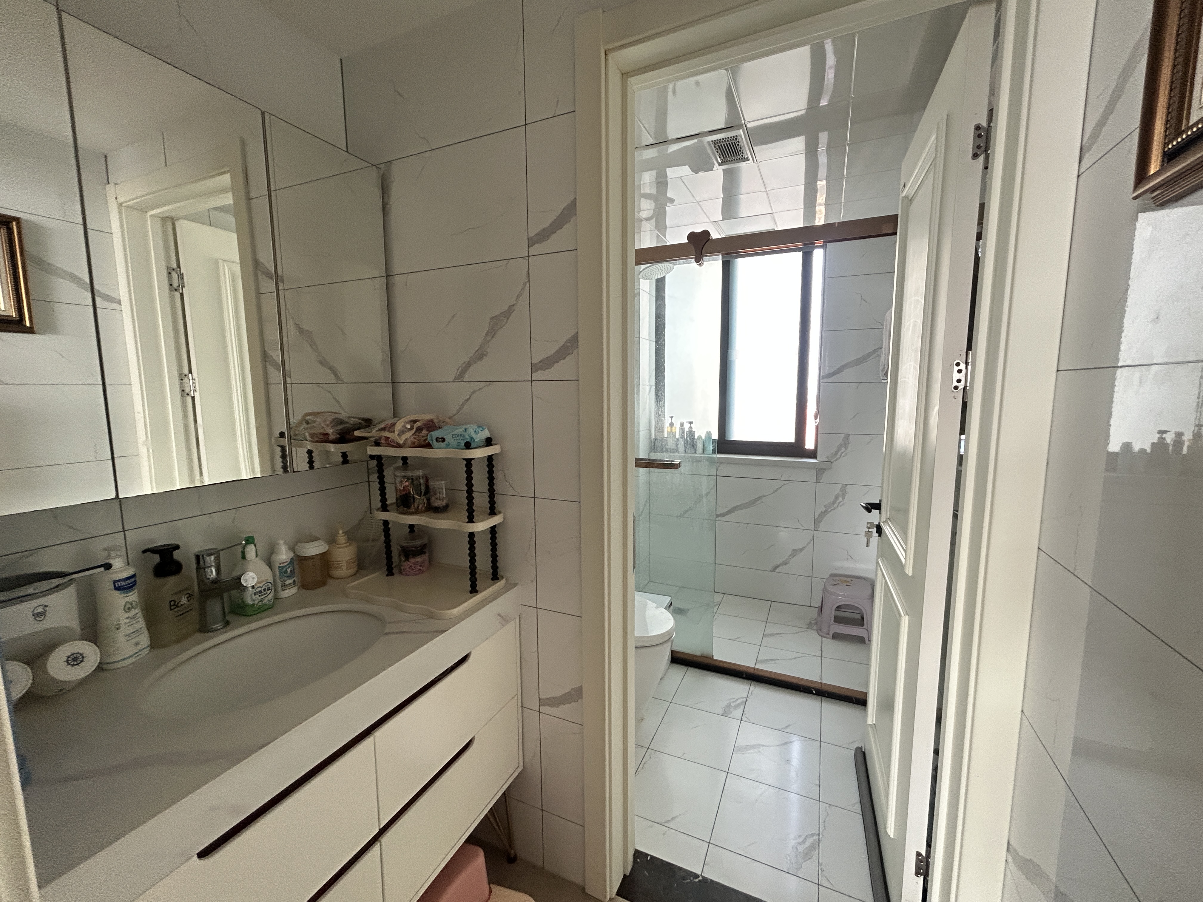皇家花园北区 4室2厅2卫 141.17m&sup2;
