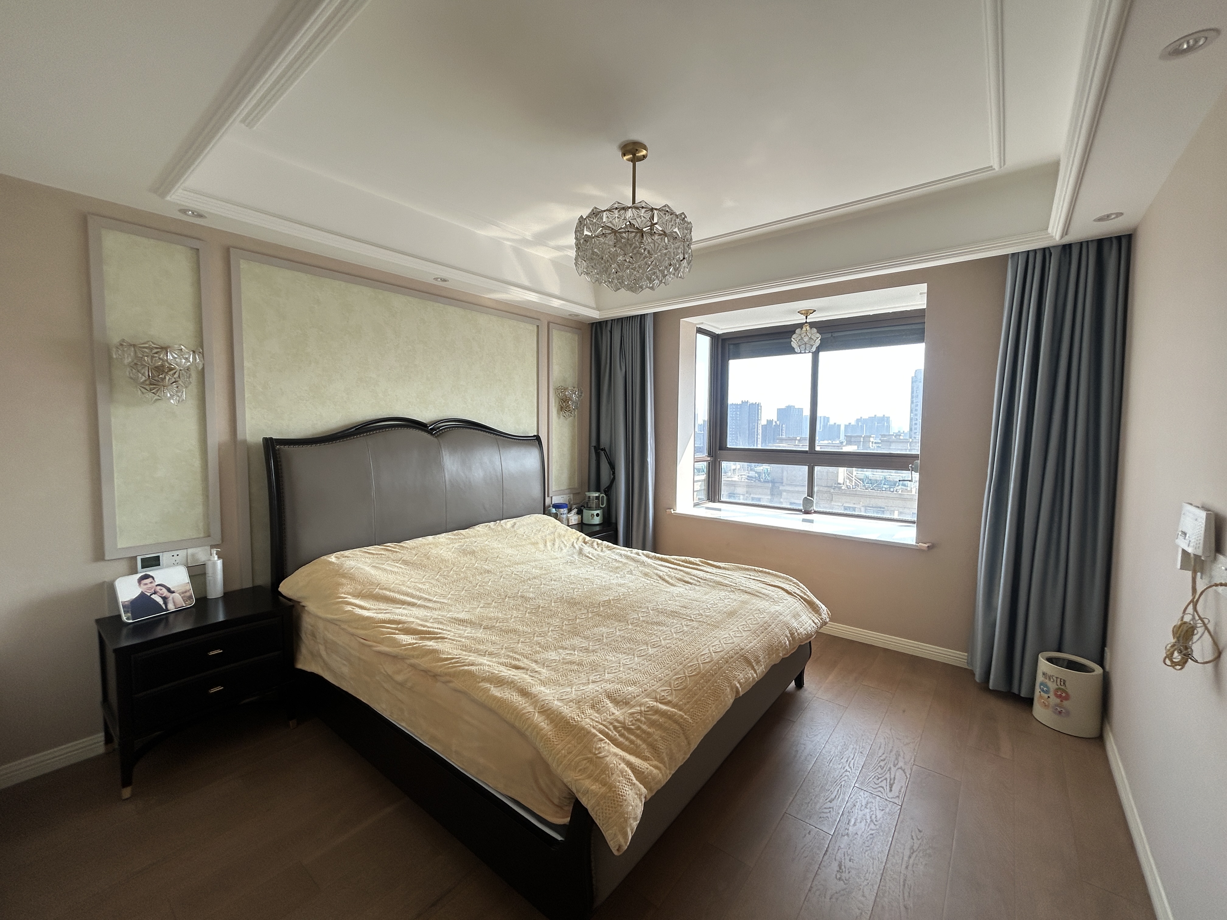 皇家花园北区 4室2厅2卫 141.17m&sup2;