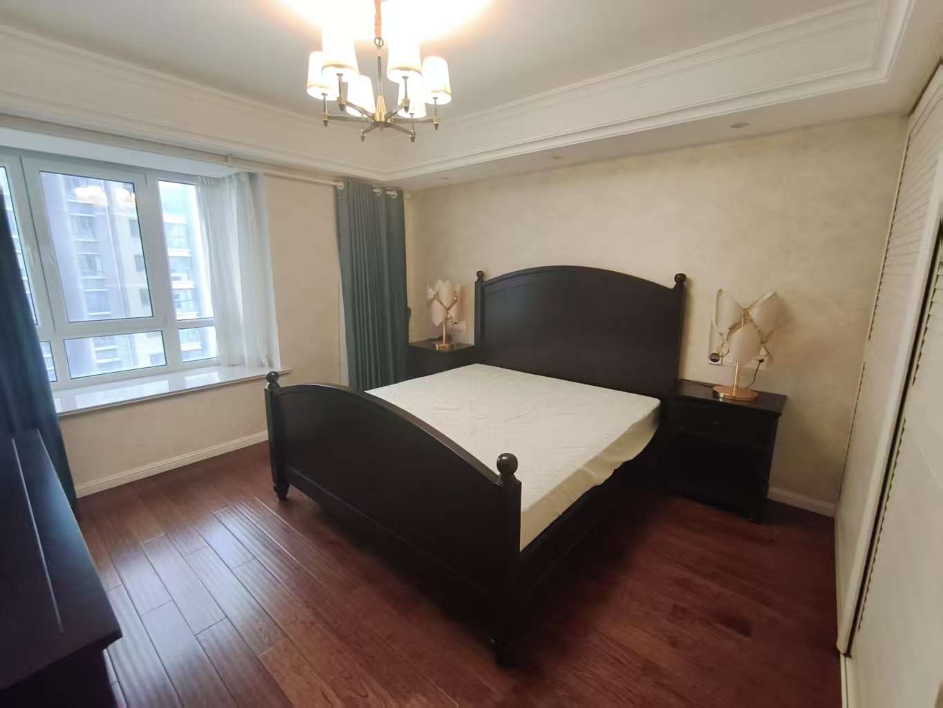 新城小区 3室2厅2卫 147.99m&sup2;