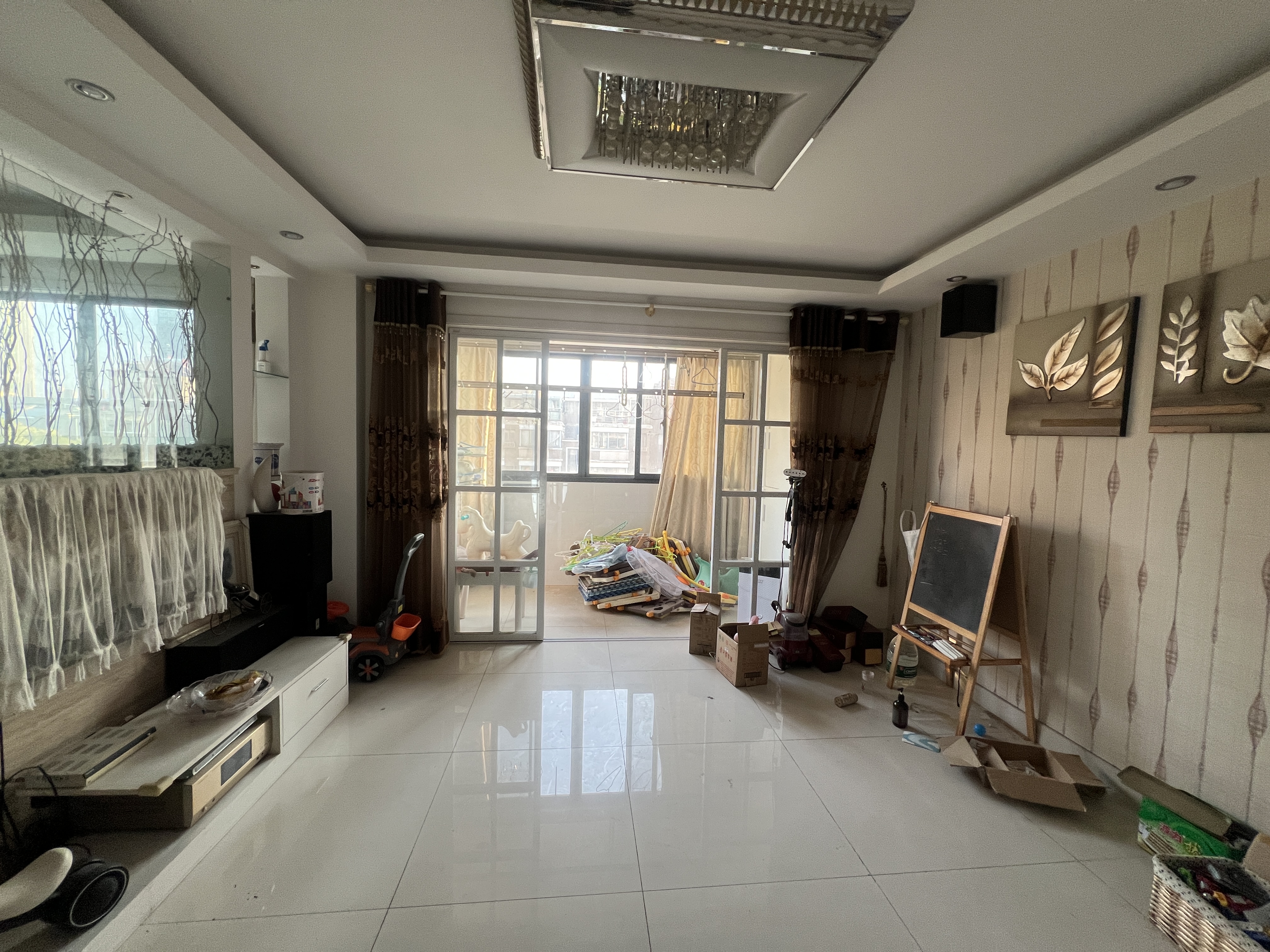 金桥人家 4室2厅2卫 142.77m&sup2;
