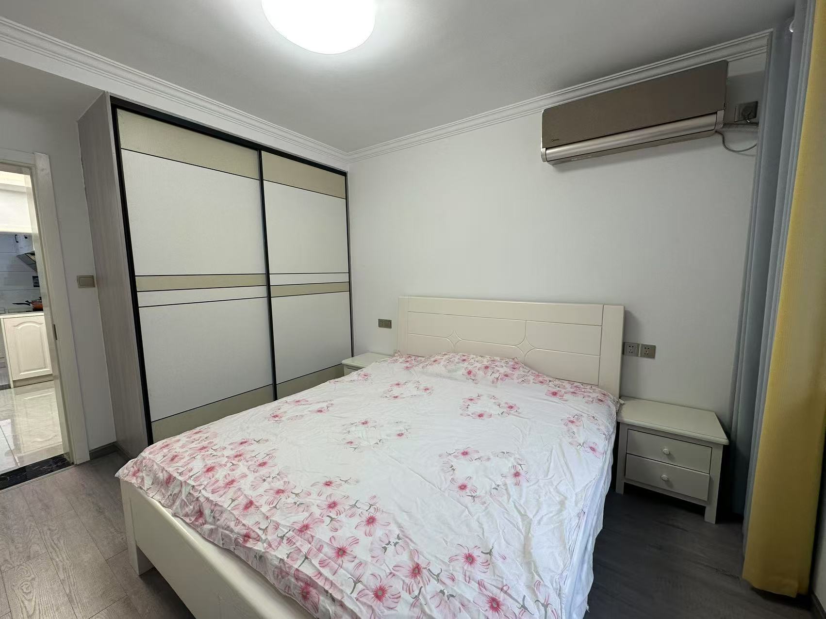 虹桥新村(朝霞路) 2室1厅1卫 63m&sup2;