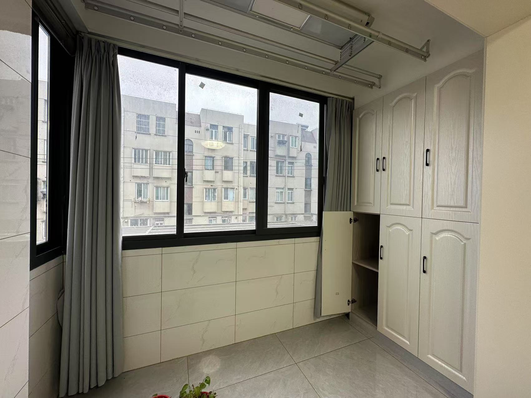 虹桥新村(朝霞路) 2室1厅1卫 63m&sup2;