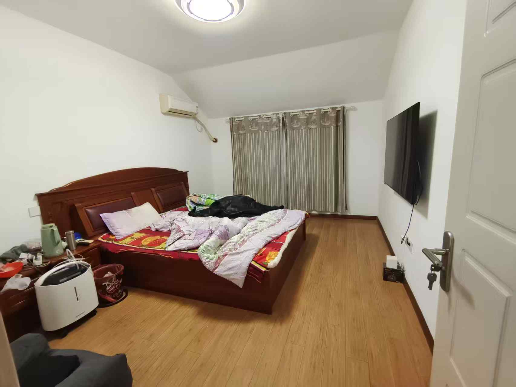金辉花园 6室2厅2卫 224.84m&sup2;