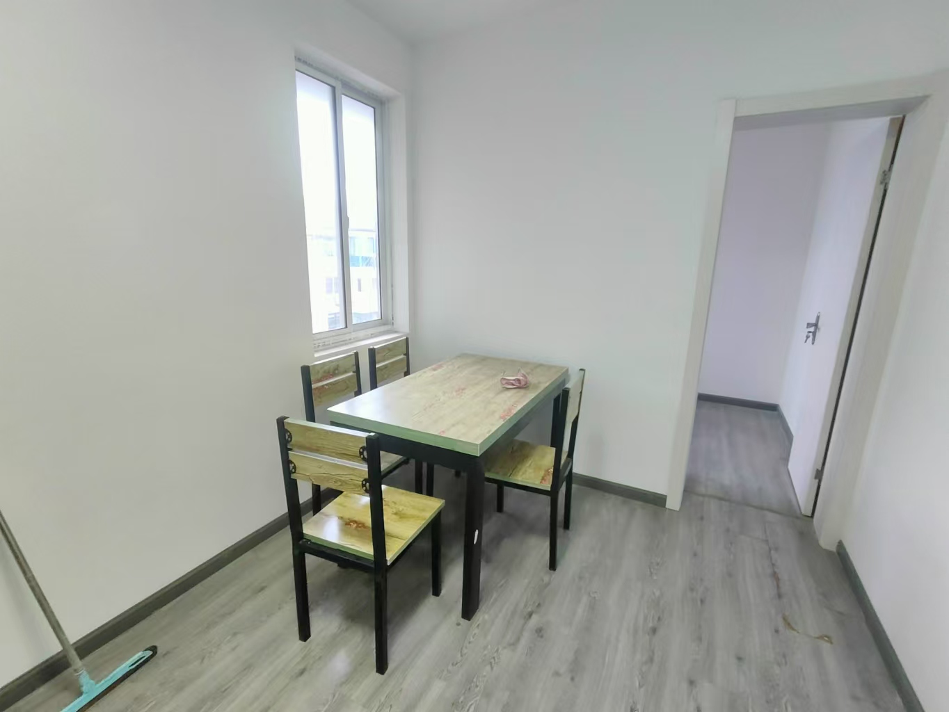 郭里园 2室1厅1卫 55m²
