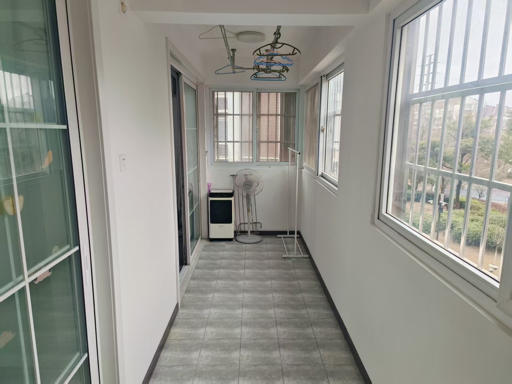 永怡东苑 3室2厅1卫 129m²