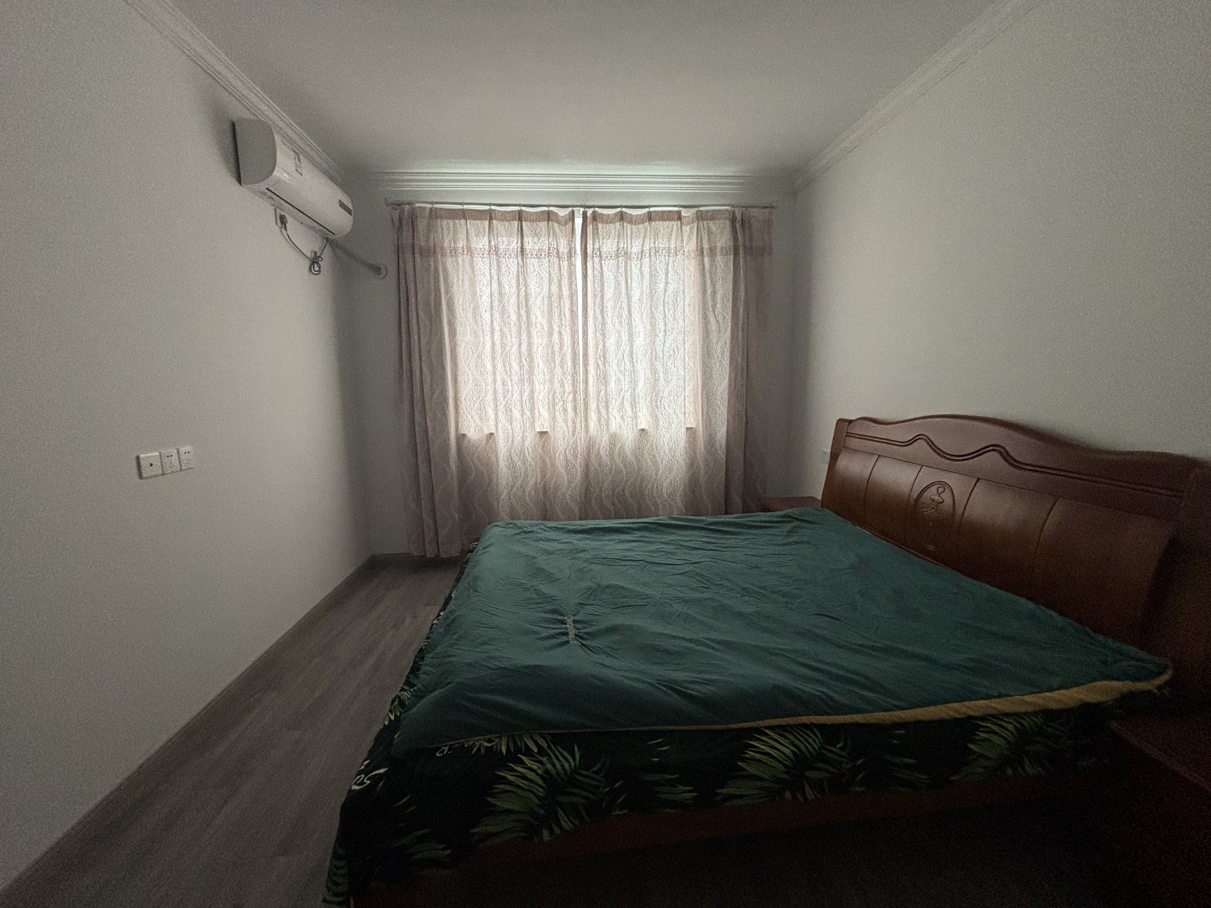 盆架桥花苑 3室2厅1卫 130.00m&sup2;