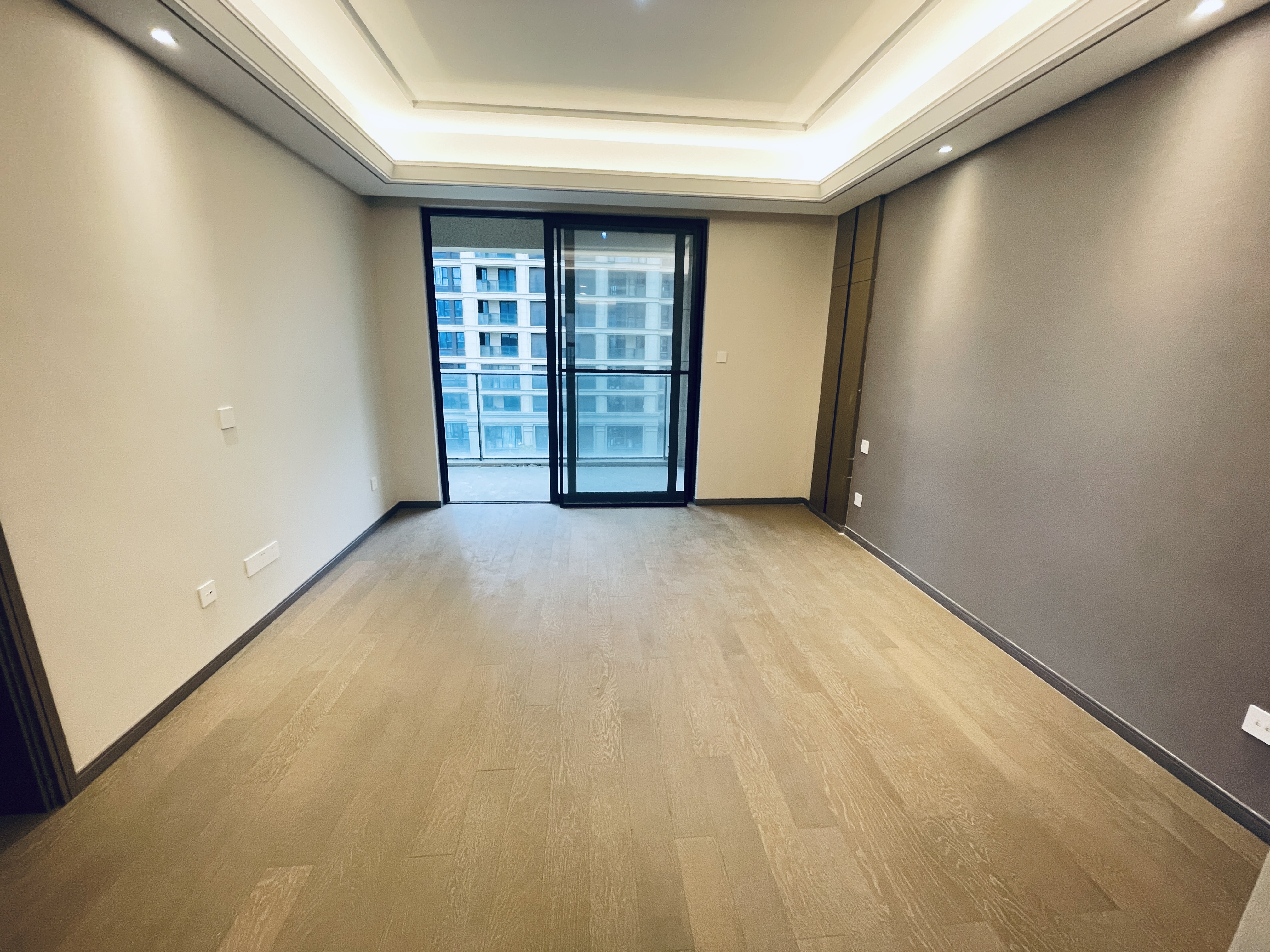绿城&middot;诚园 3室2厅2卫 128.64m&sup2;