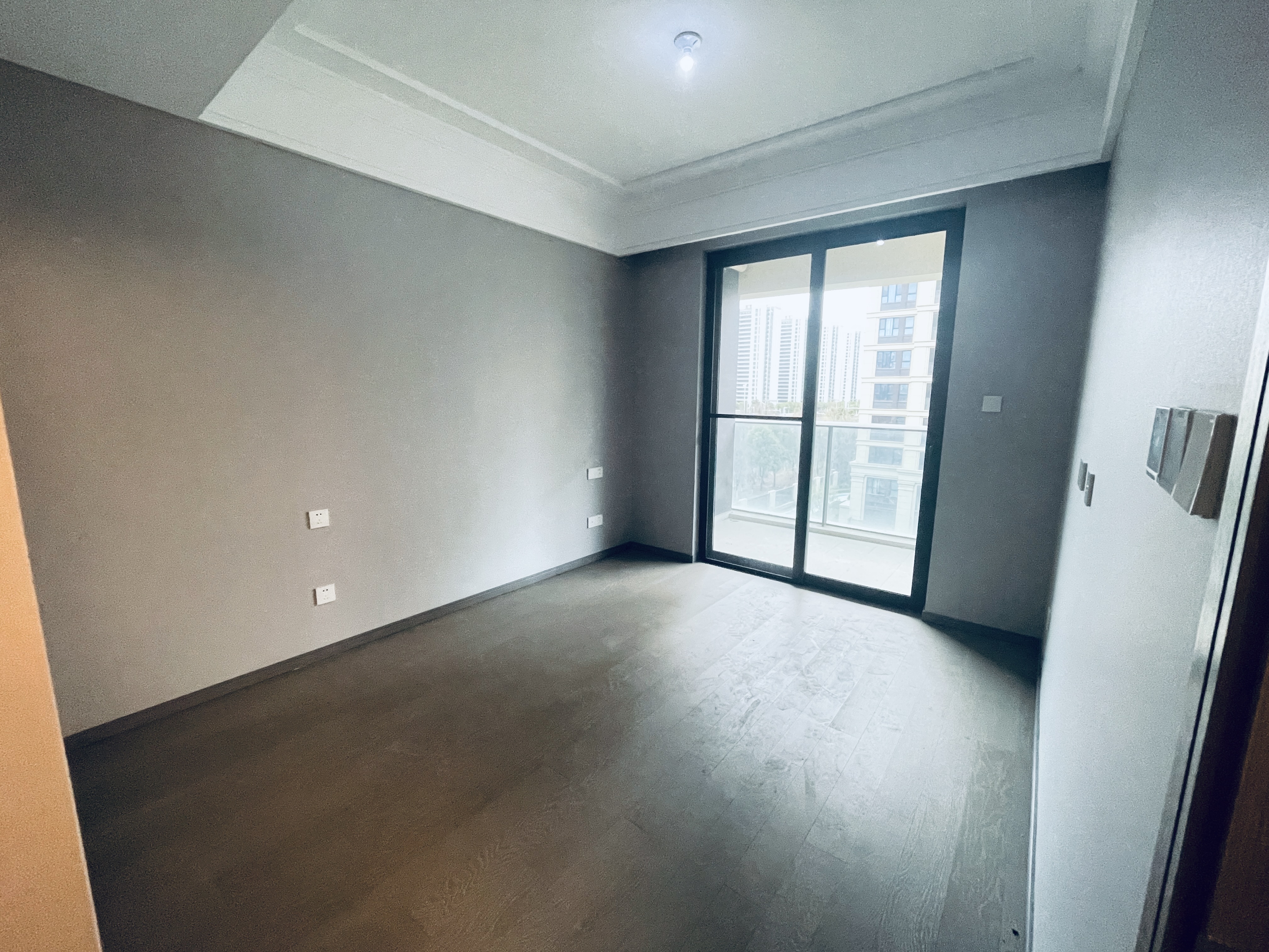 绿城&middot;诚园 3室2厅2卫 128.64m&sup2;