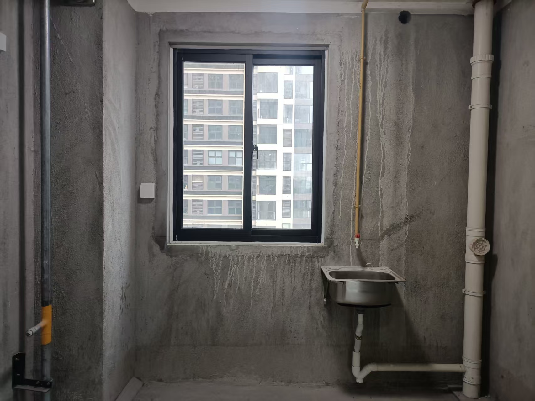绿地新里城 3室2厅2卫 106.08m²
