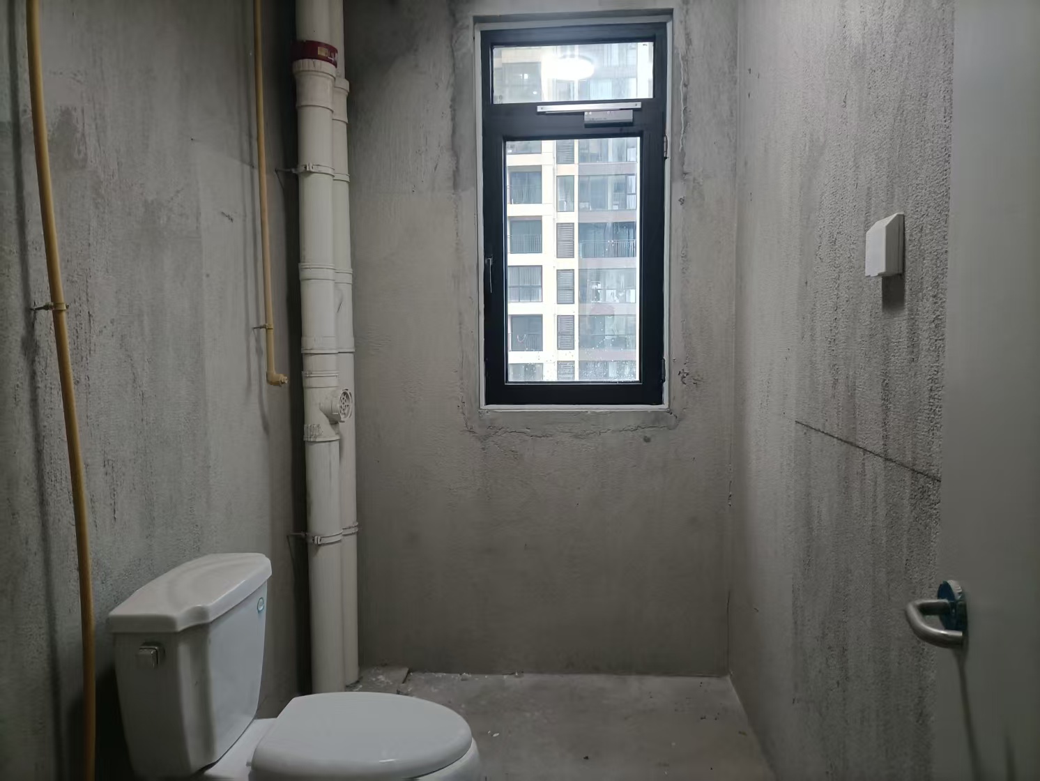 绿地新里城 3室2厅2卫 106.08m²