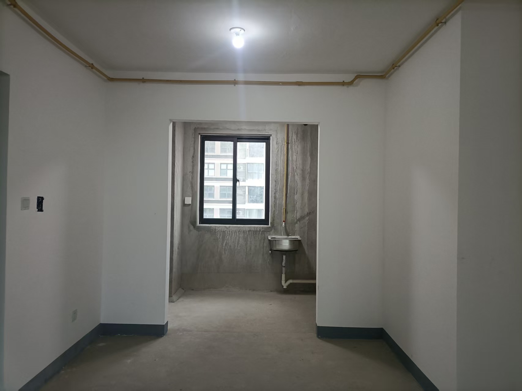 绿地新里城 3室2厅2卫 106.08m²