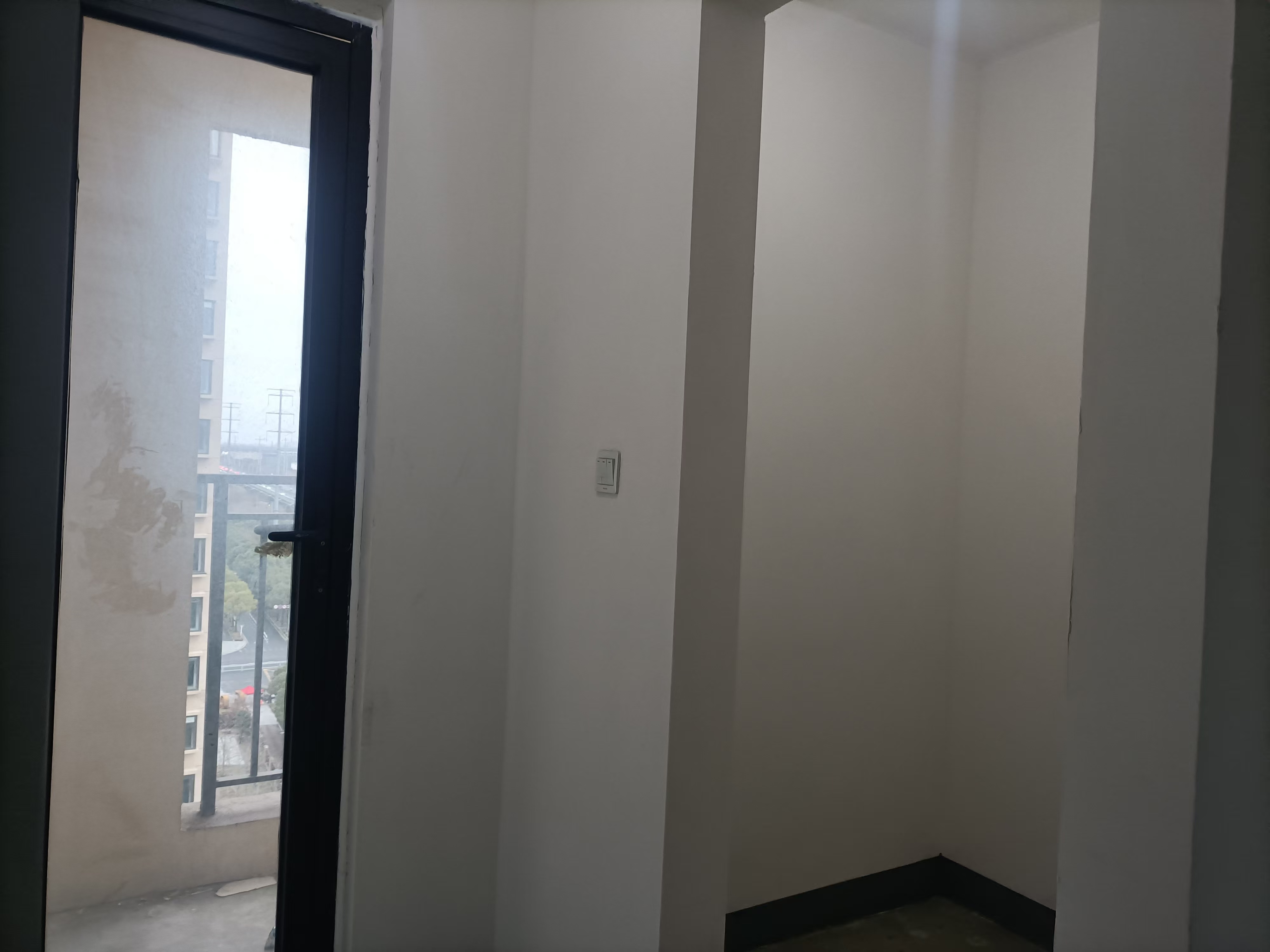 绿地新里城 3室2厅2卫 106.08m²