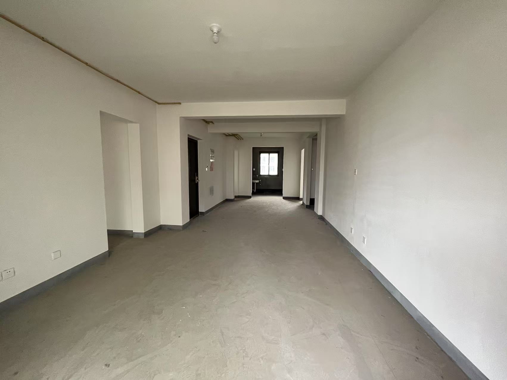 招商新城雍景湾 4室2厅2卫 127m²