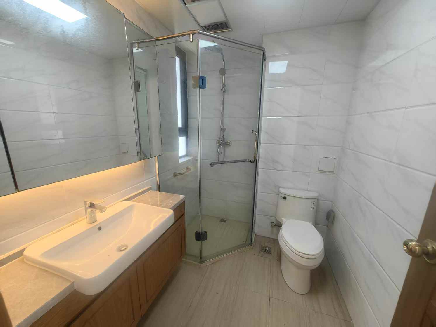 佳期漫 4室2厅2卫 122m&sup2;