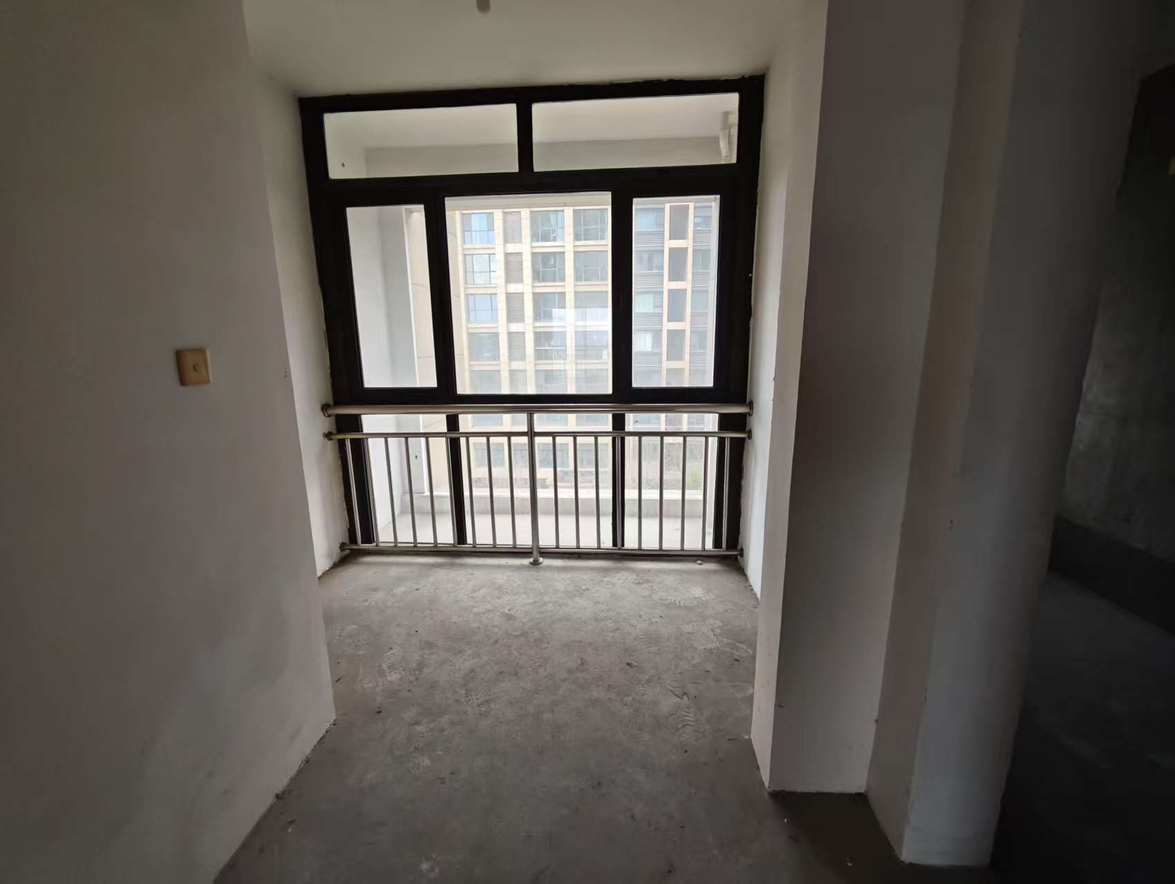 苏建学府雅居 3室2厅1卫 124.00m²
