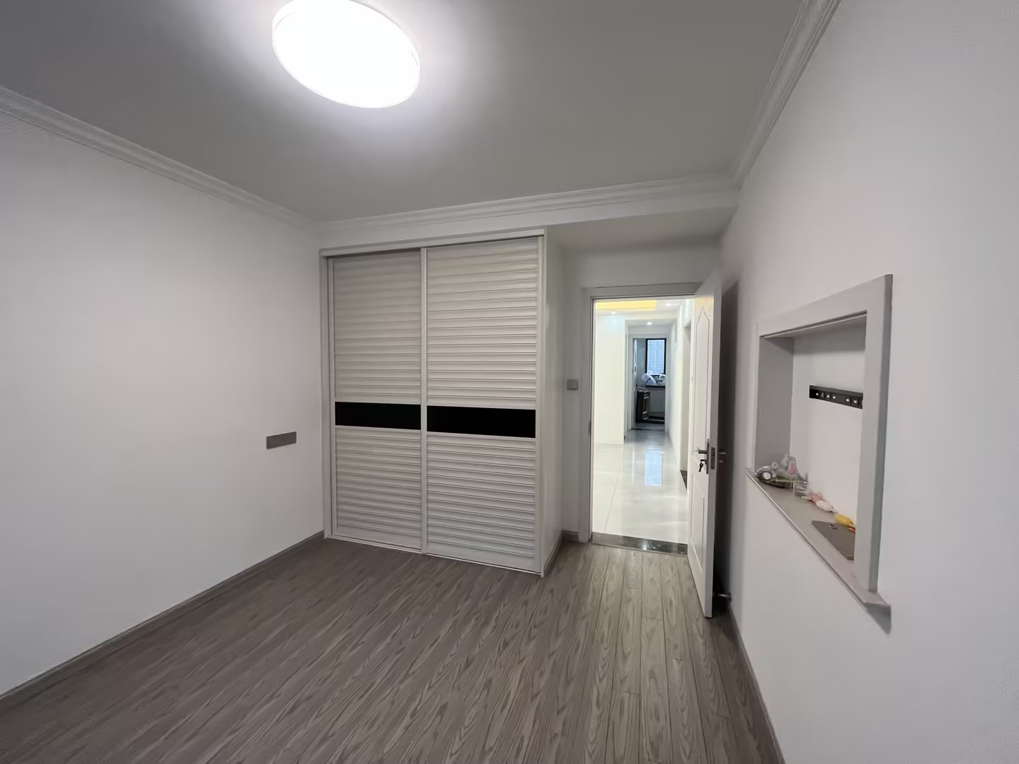 陆洪小镇街区 2室1厅1卫 96.00m&sup2;