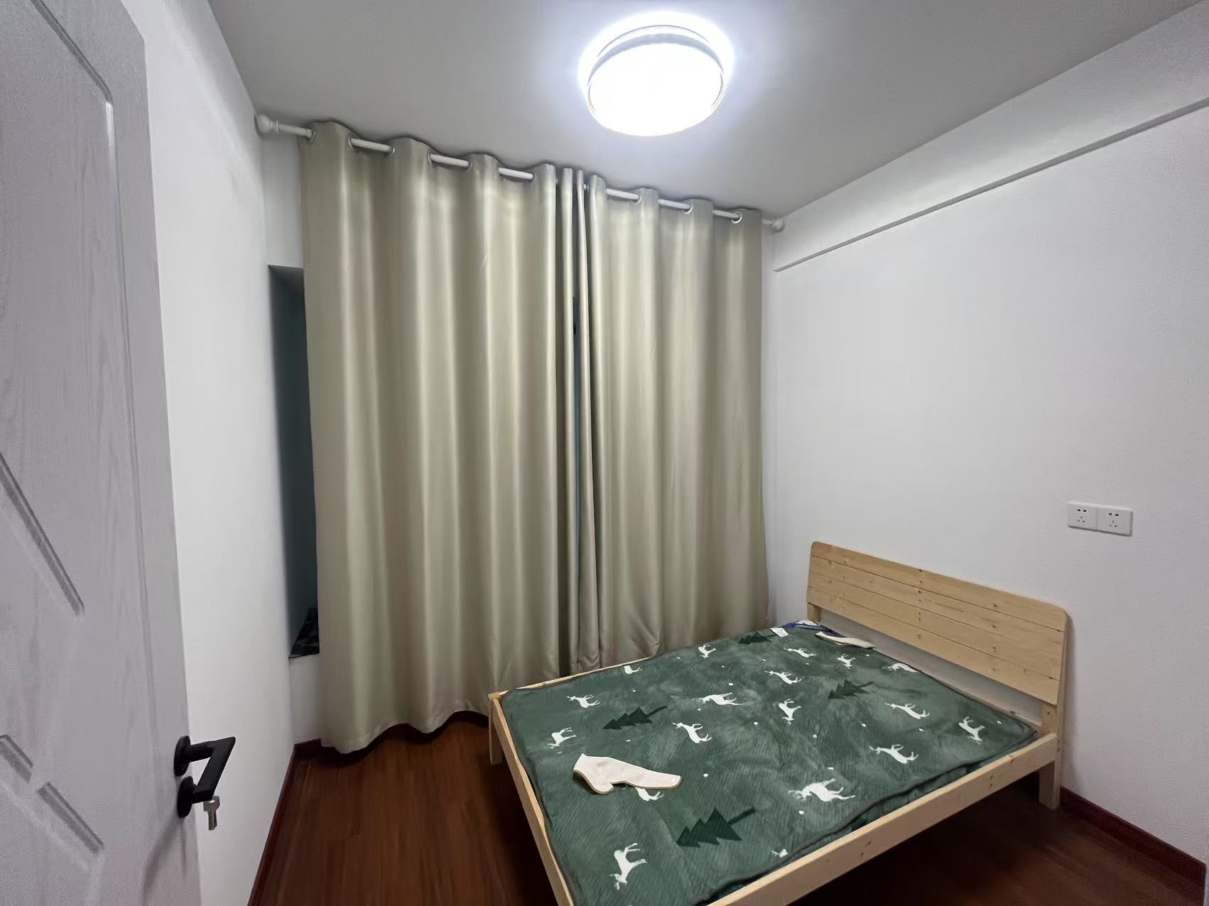 碧桂园桃李江山（碧湖苑） 3室2厅1卫 102m&sup2;