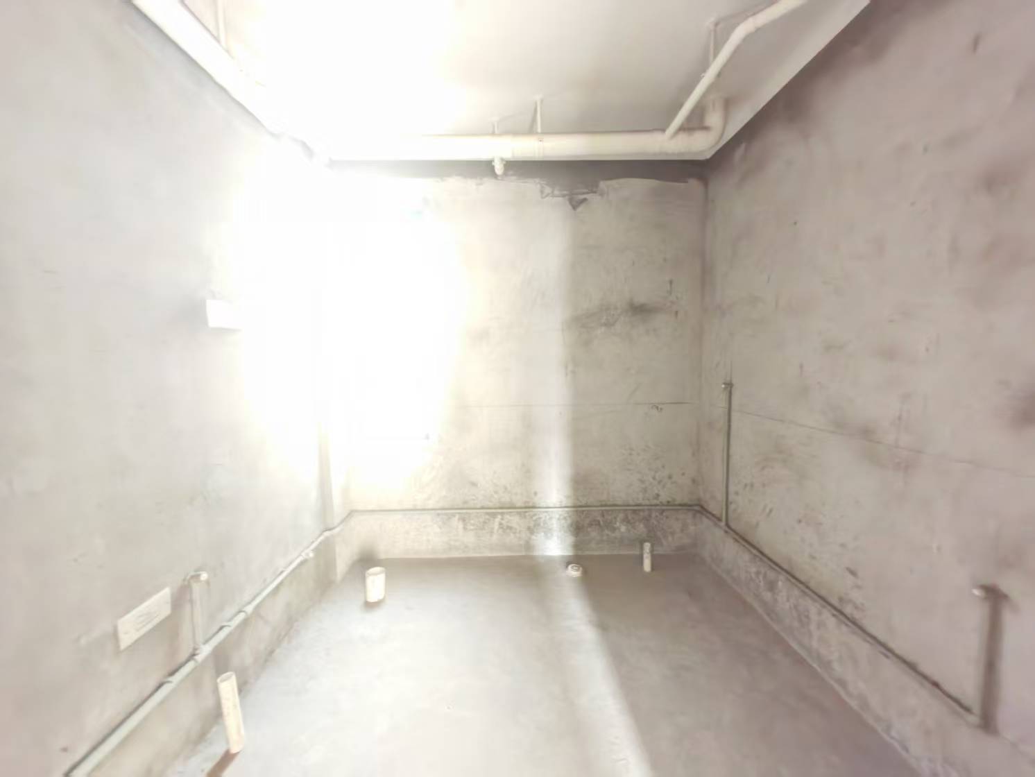 山水壹号 4室2厅2卫 235m&sup2;