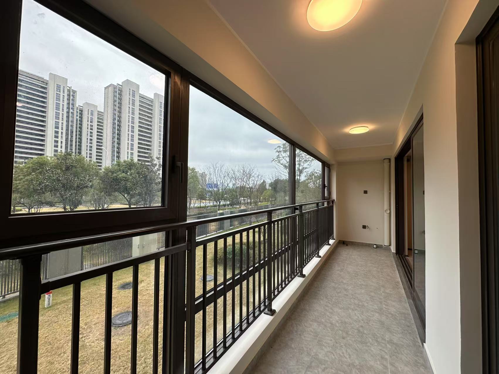万科&middot;揽境(揽境花苑) 4室2厅2卫 141m&sup2;
