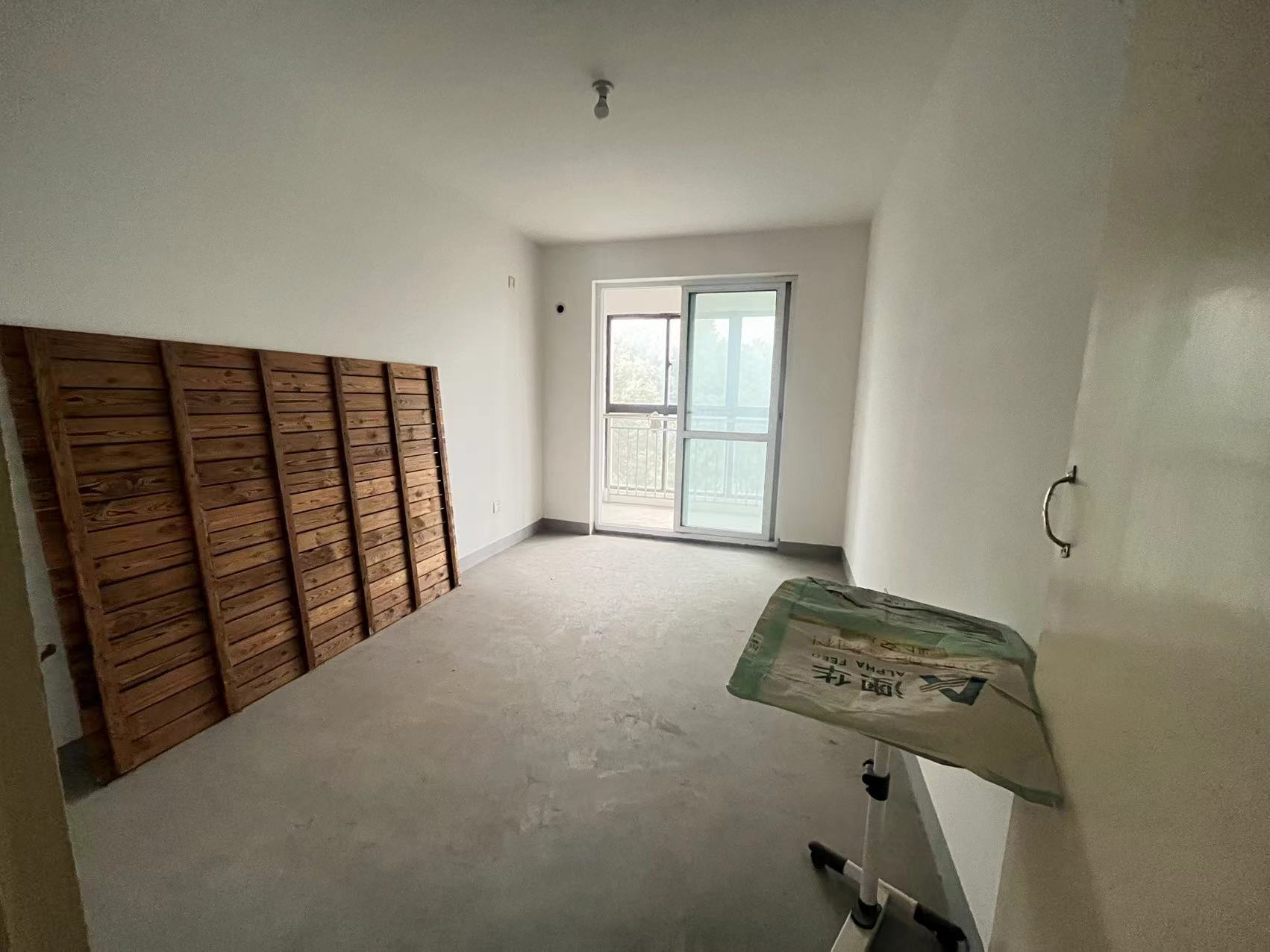 新城新苑 3室2厅1卫 116.00m&sup2;