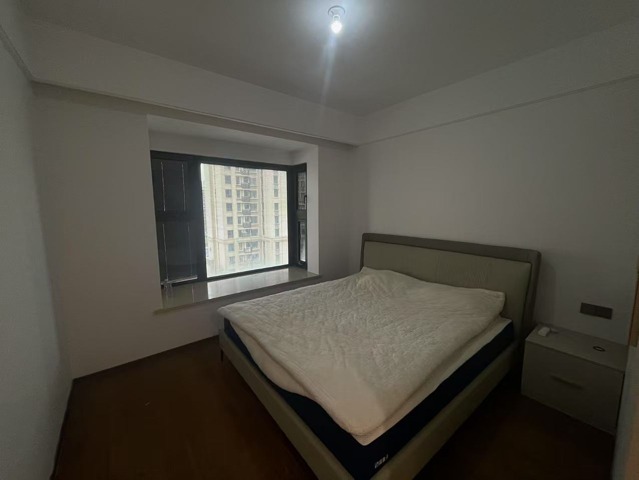 春风南岸西园 3室2厅2卫 121.96m&sup2;
