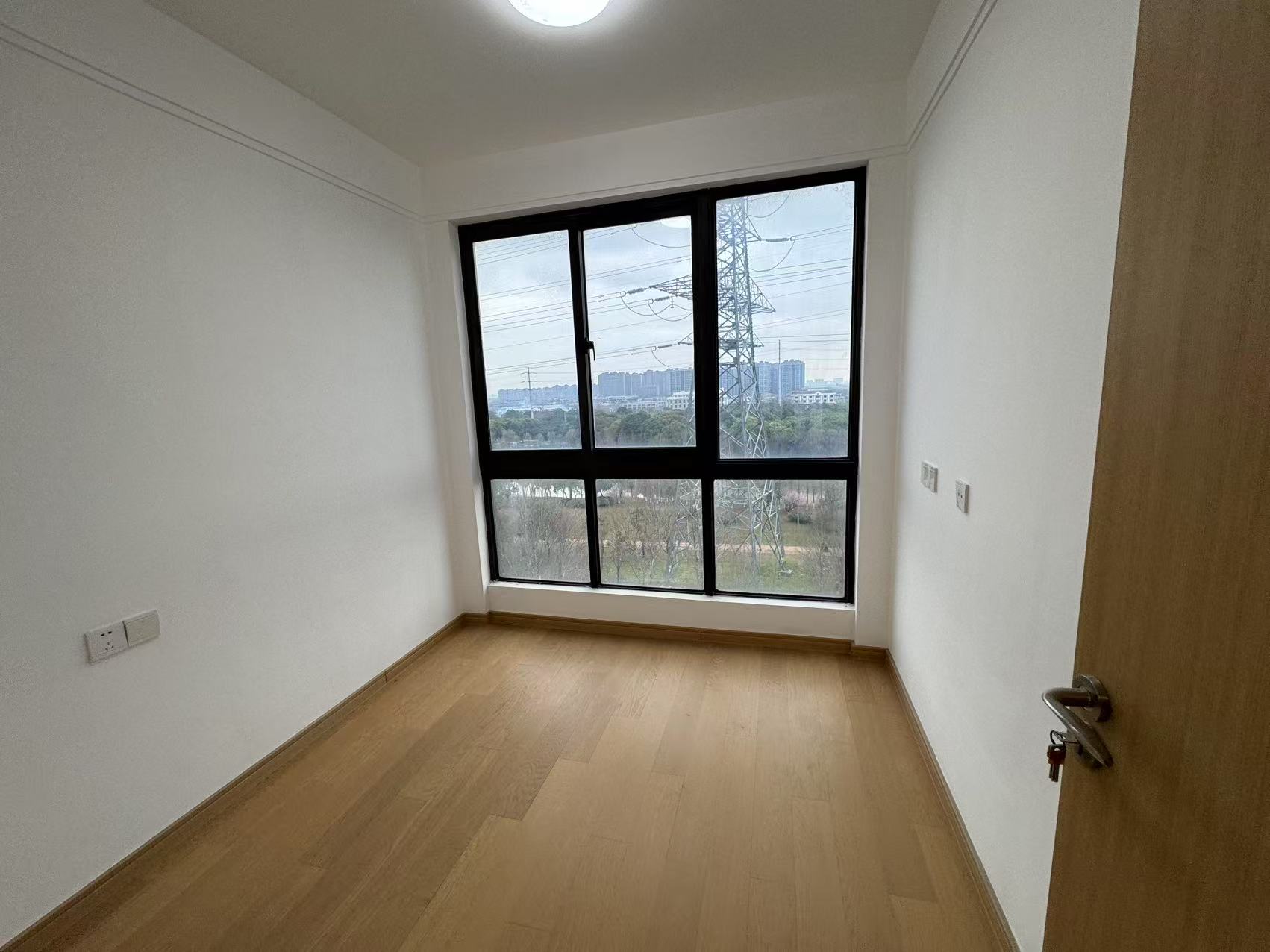 时光漫城 4室2厅2卫 125m&sup2;