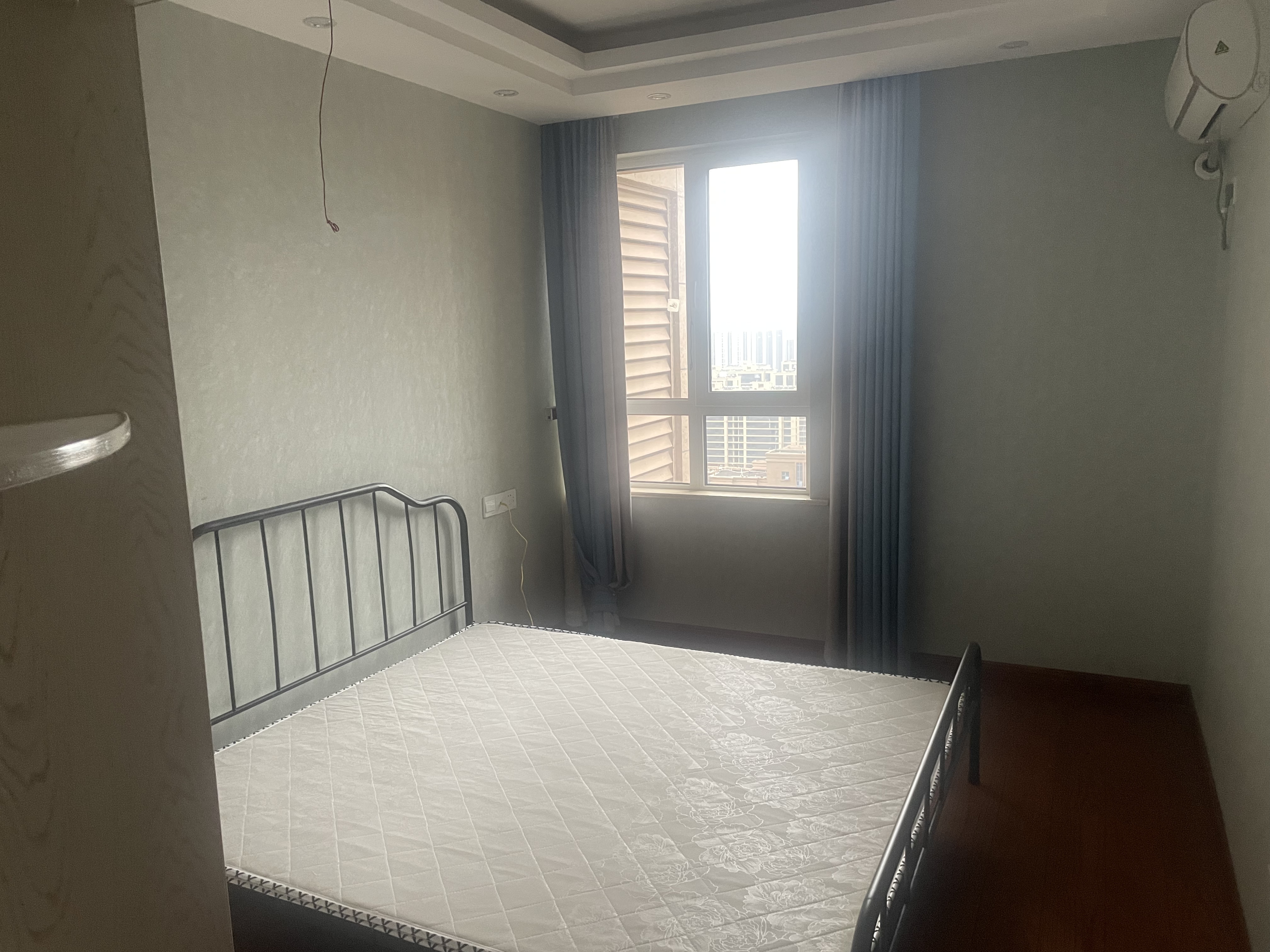 弘阳上城 3室2厅1卫 135.00m&sup2;