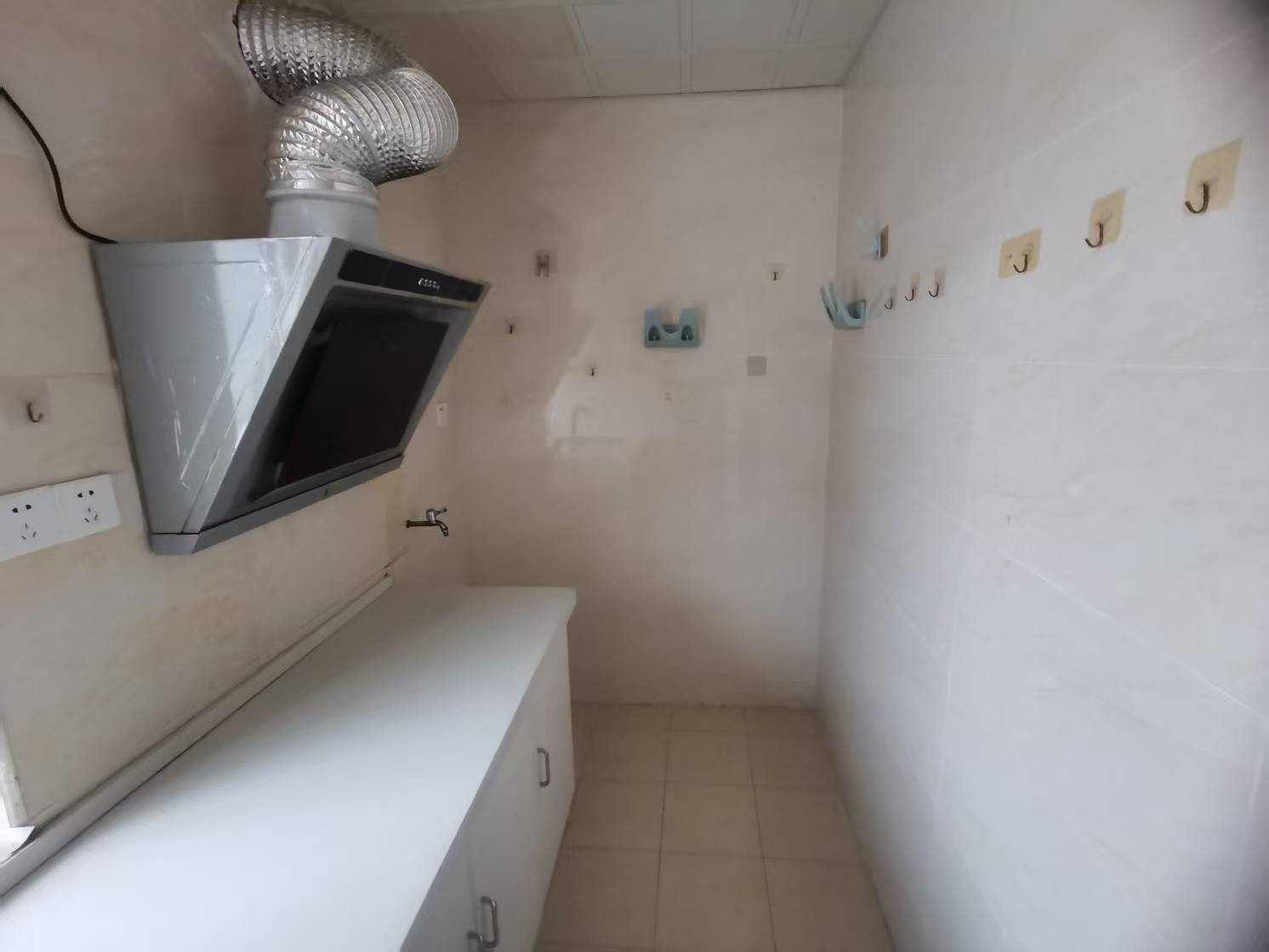 姚港路9号 1室0厅1卫 31.68m&sup2;