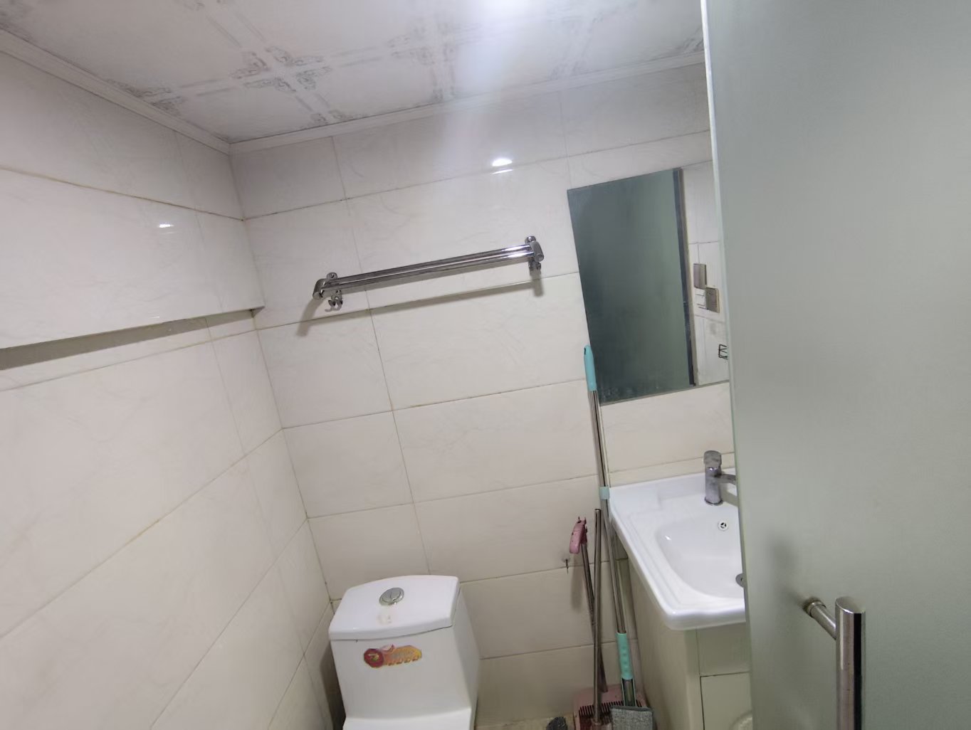 唐人公寓 1室1厅1卫 26m²